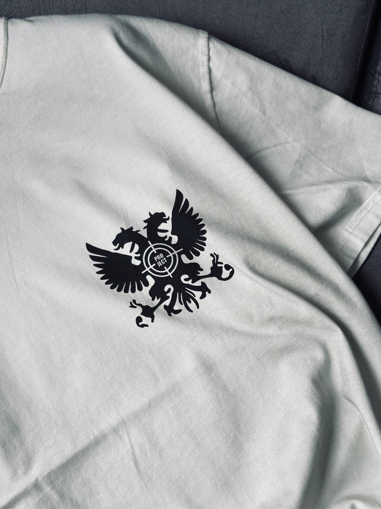 CAMISETA OVERSIZE PRO BLANCA ESCUDO