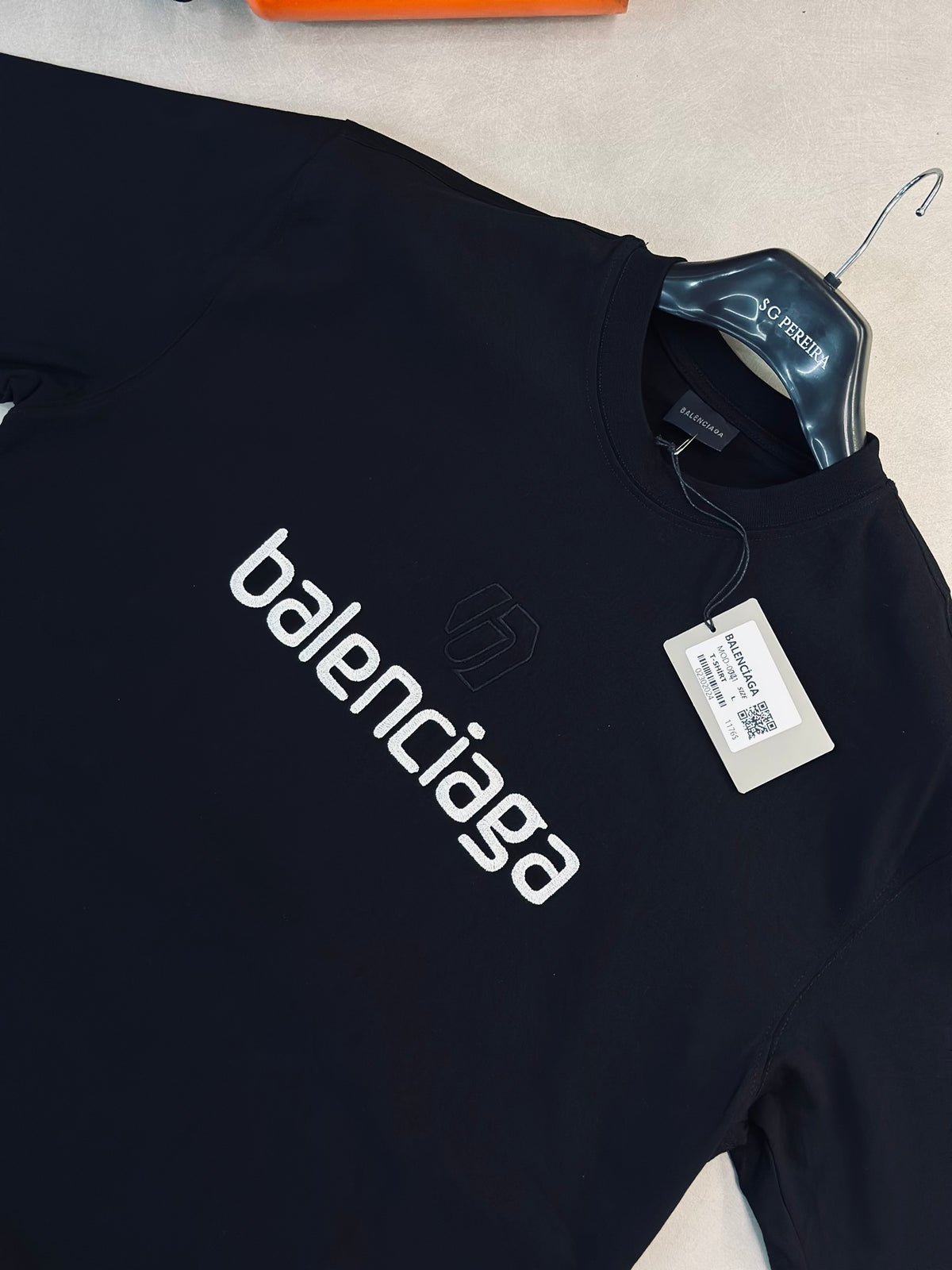 CAMISETA OVERSIZE BAL NEGRA TEJIDO BLANCO