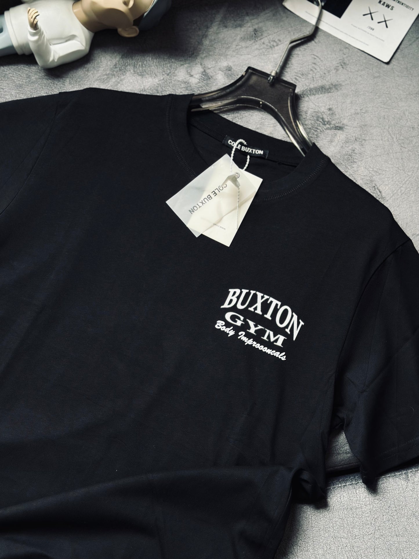 CAMISETA OVERSIZE COL NEGRA BÁSICA