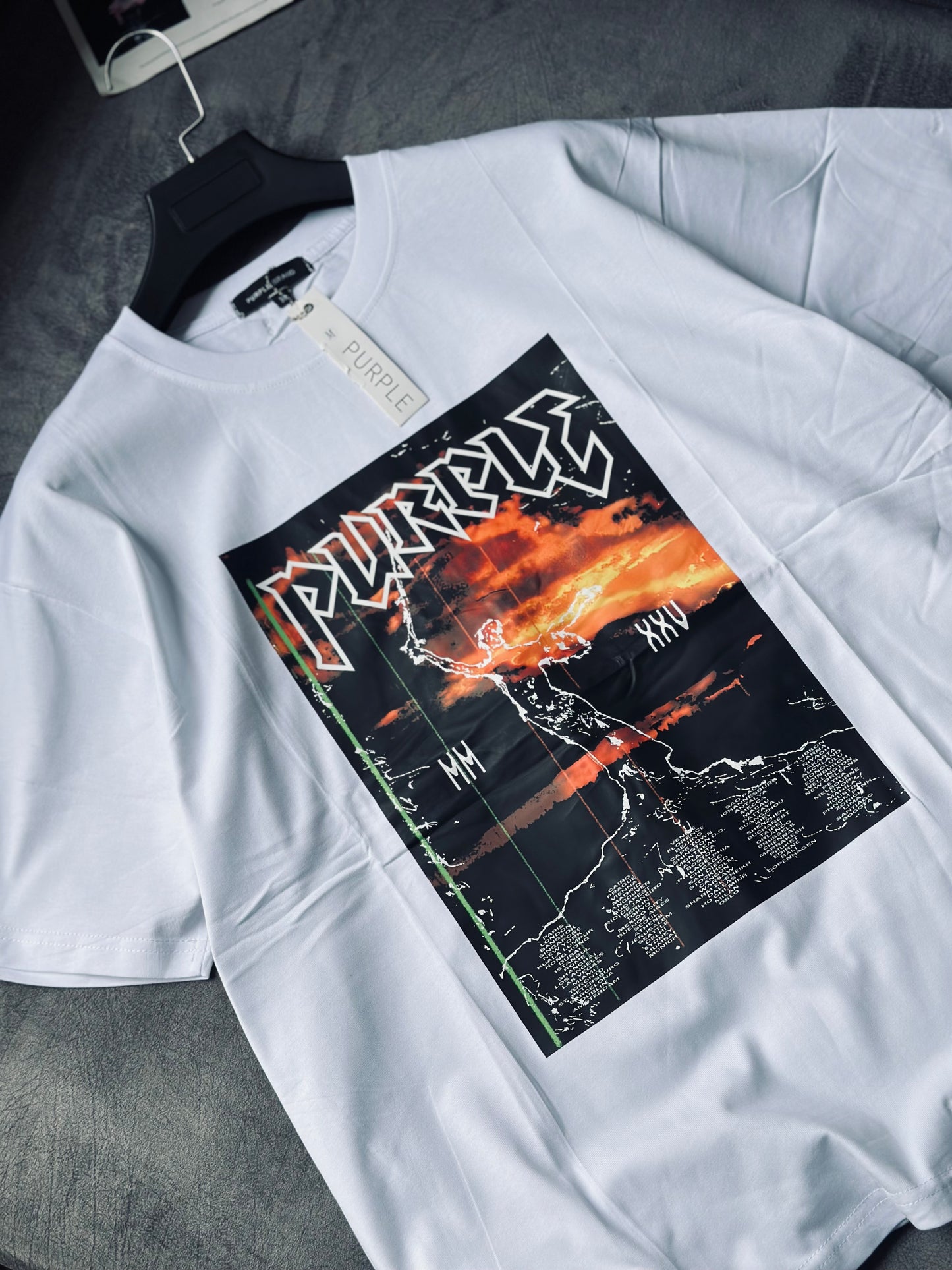 CAMISETA OVERSIZE PUR BLANCA MMXXV