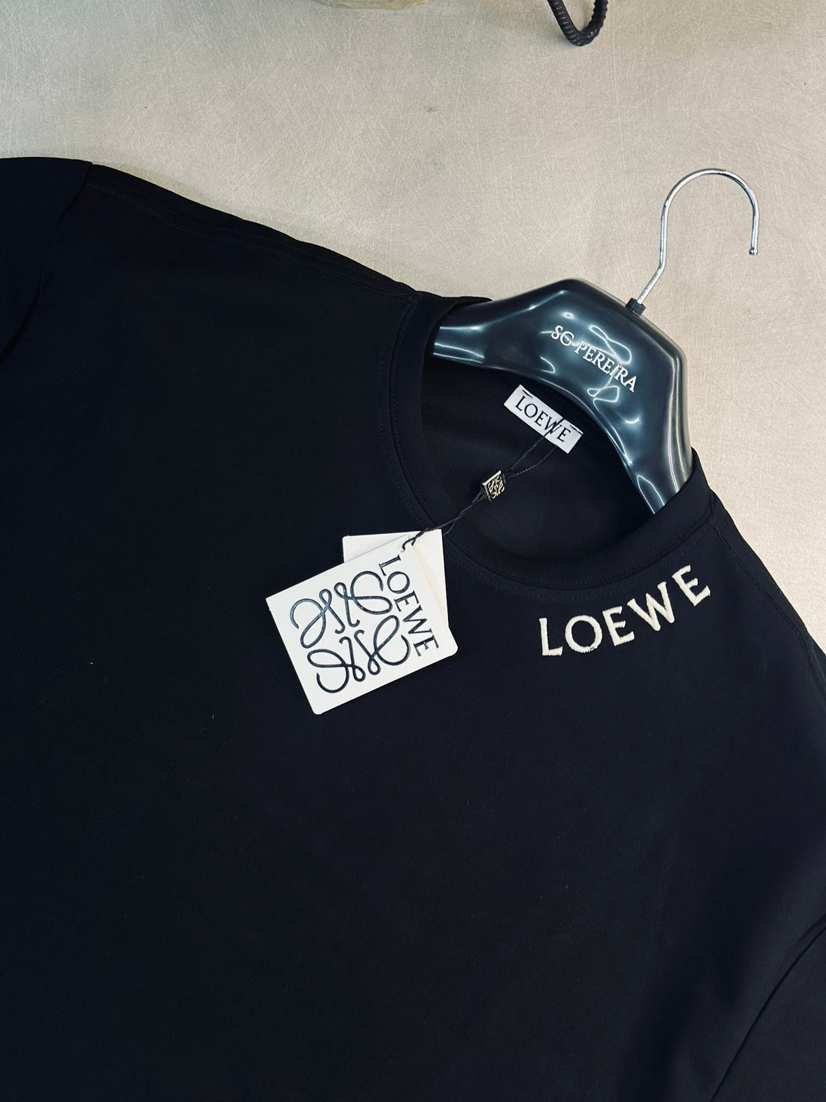 CONJUNTO LOW NEGRO TEJIDO CAFÉ