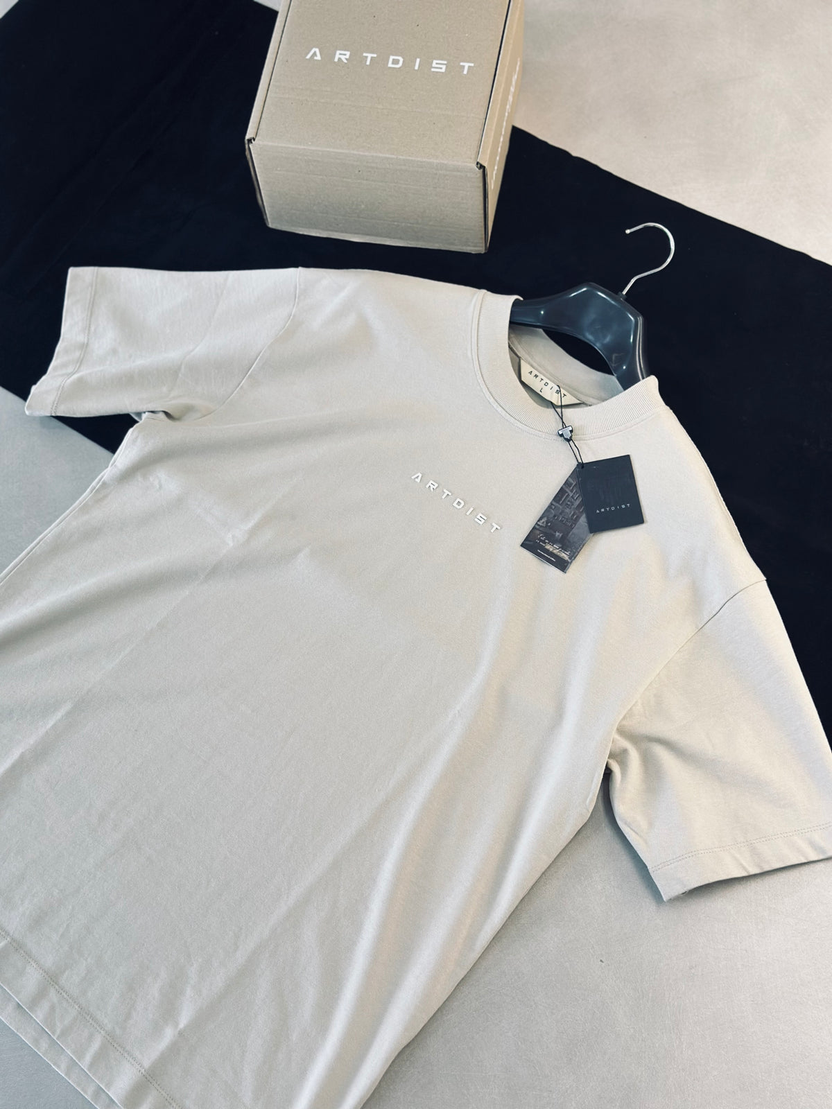 CAMISETA ART ARENA COLUMN