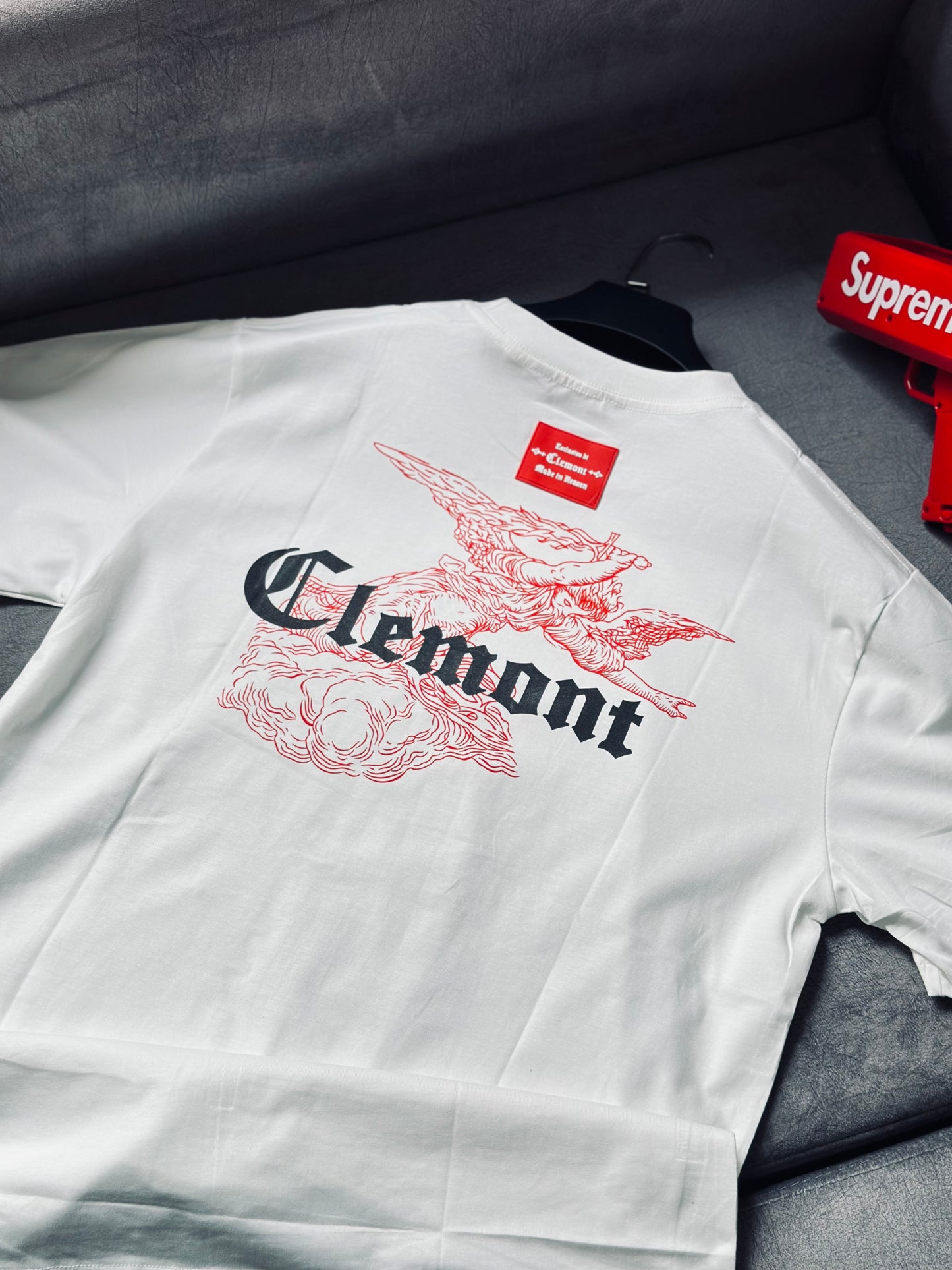CAMISETA SLIM CLE BLANCA ANGEL ROJO CLE