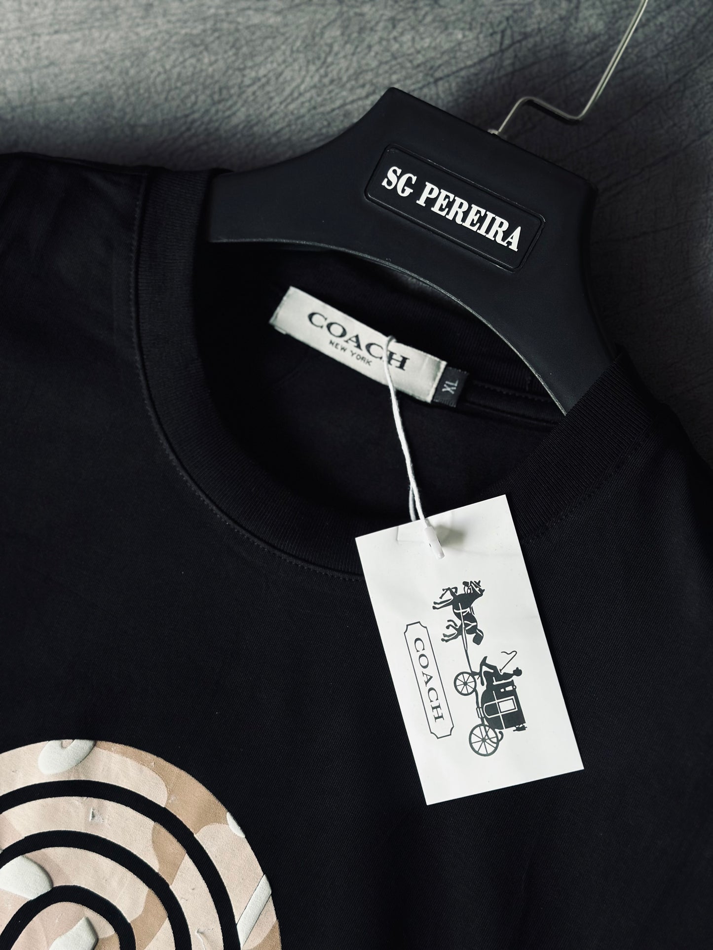 CAMISETA SLIM COA NEGRA C CAMUFLAJE