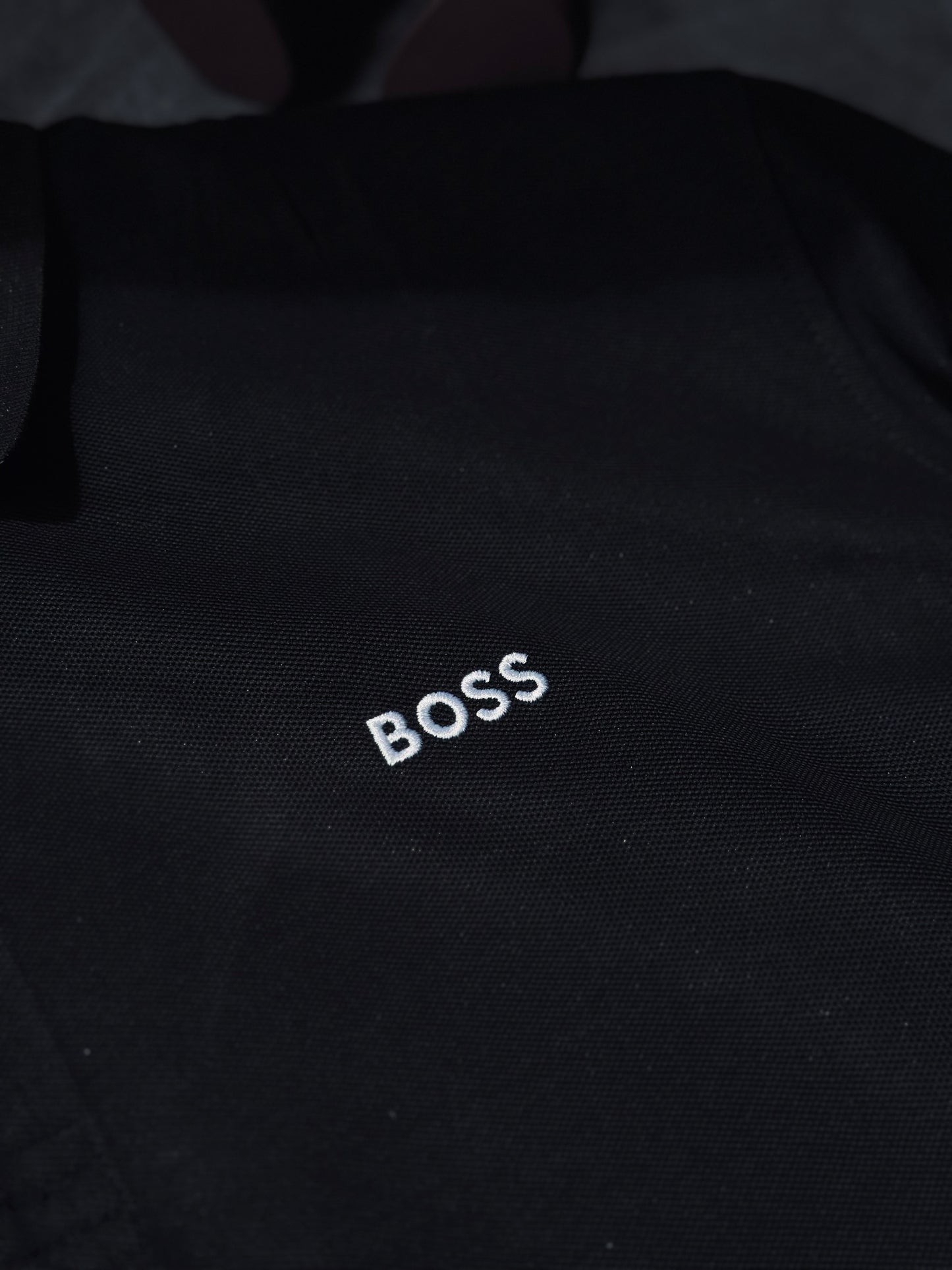CAMISETA POLO BOS NEGRA BOS BLANCO