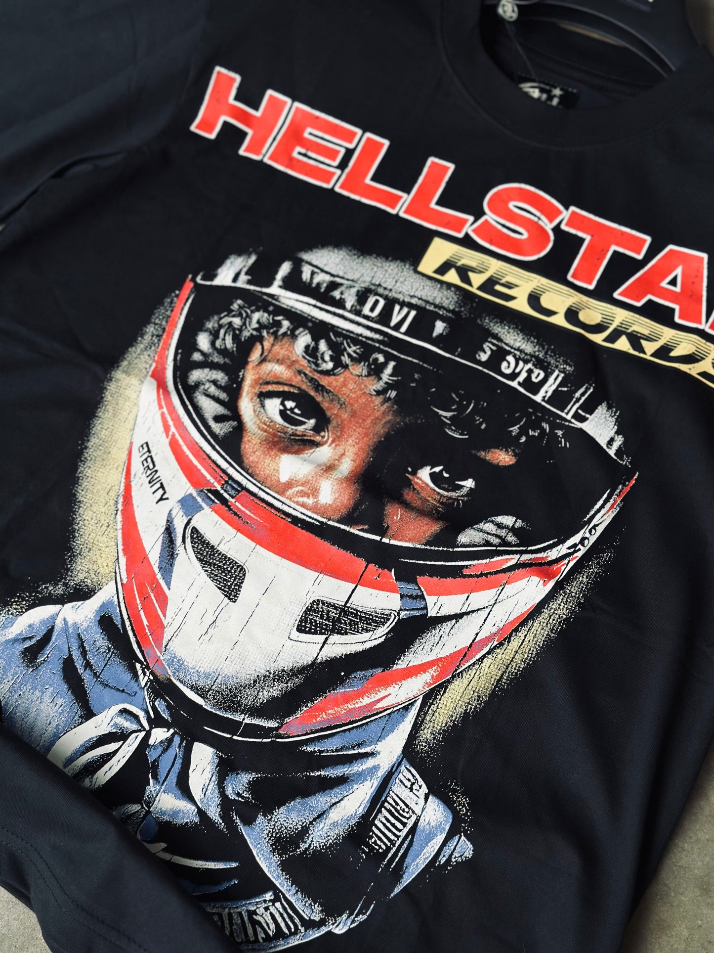 CAMISETA OVERSIZE HEL NEGRA CASCO MOTO