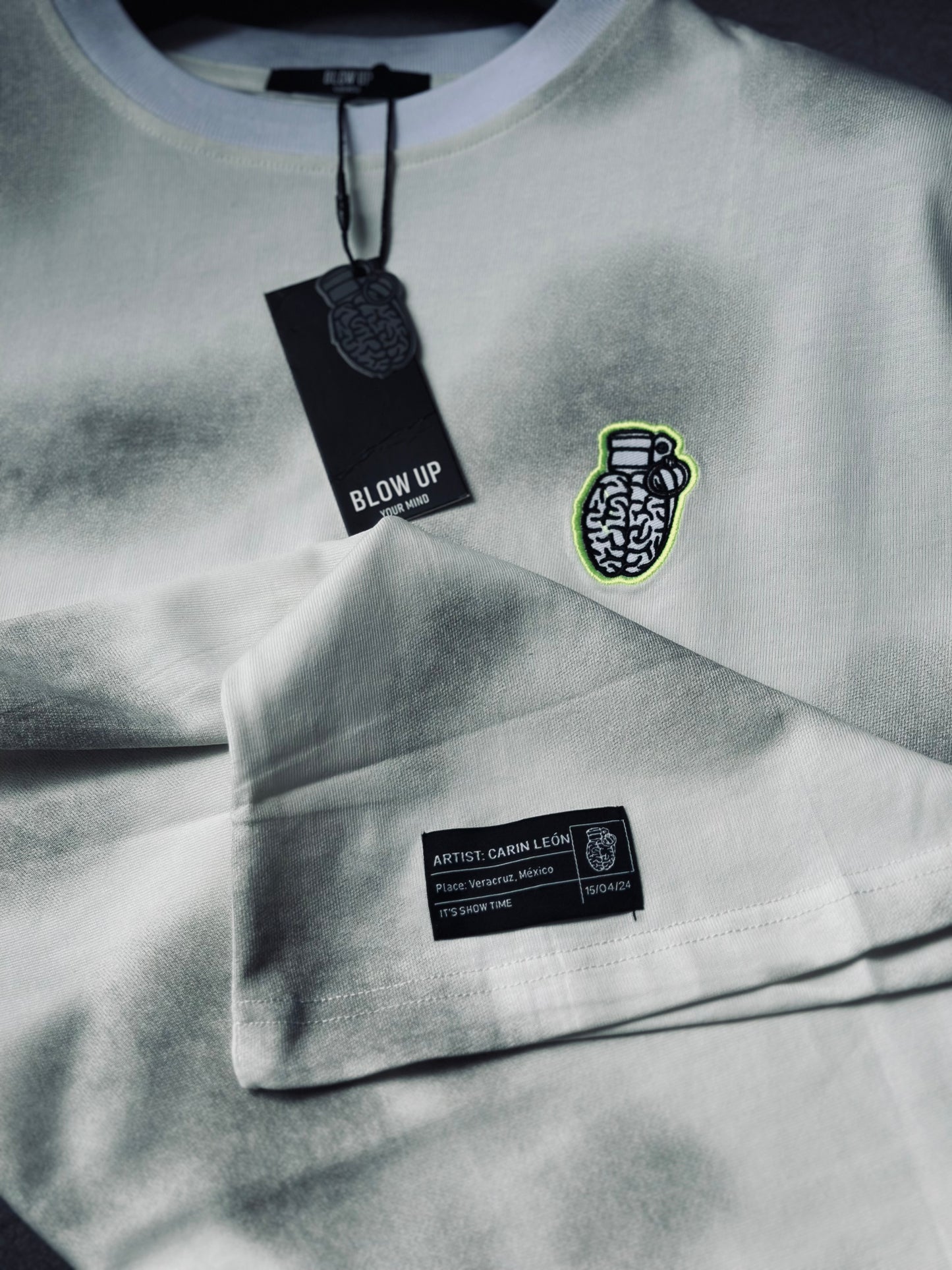 CAMISETA SLIM BLO BLANCA DESGRADADOS