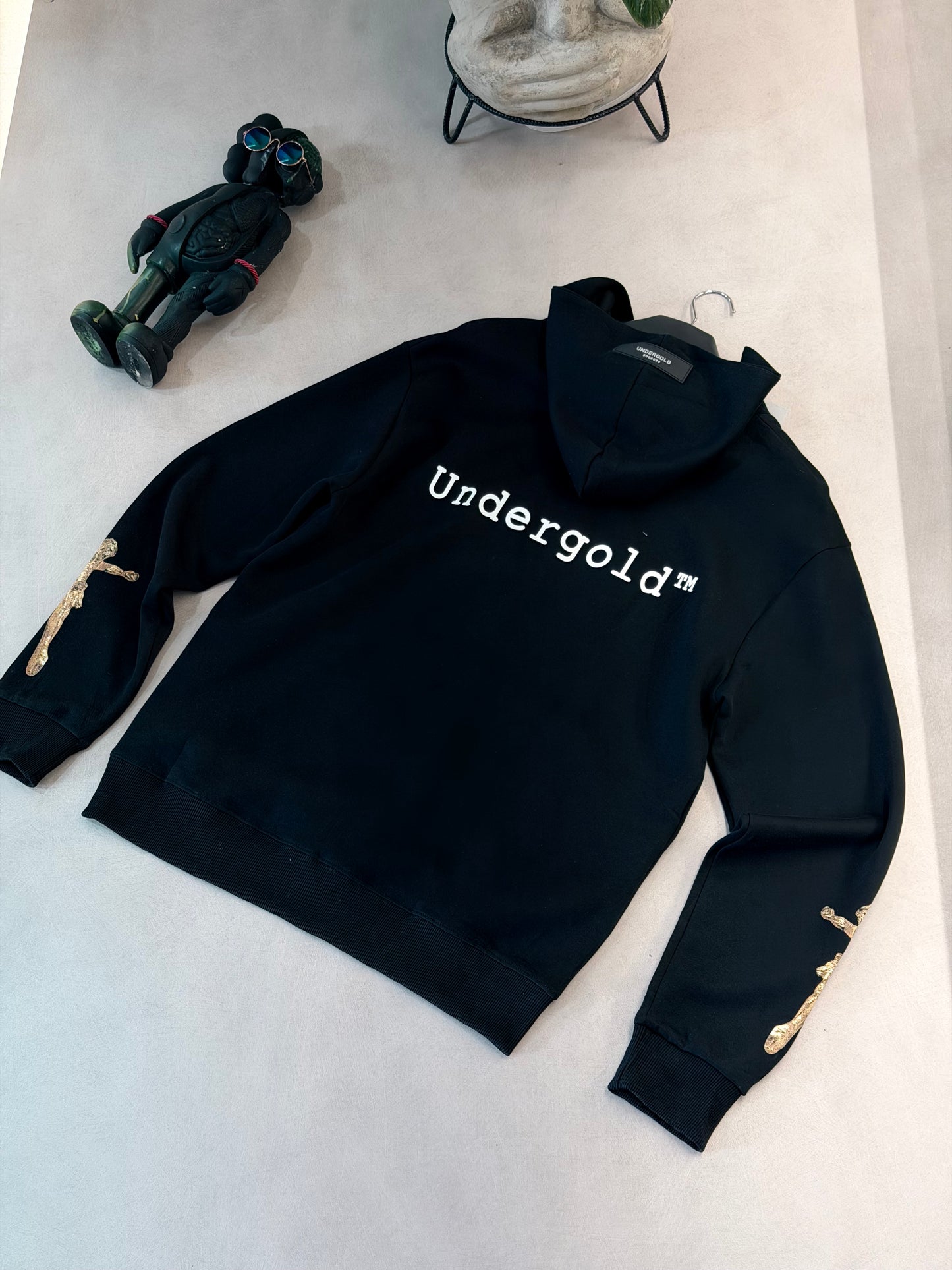 HOODIE UND NEGRO CRUZ JESUS