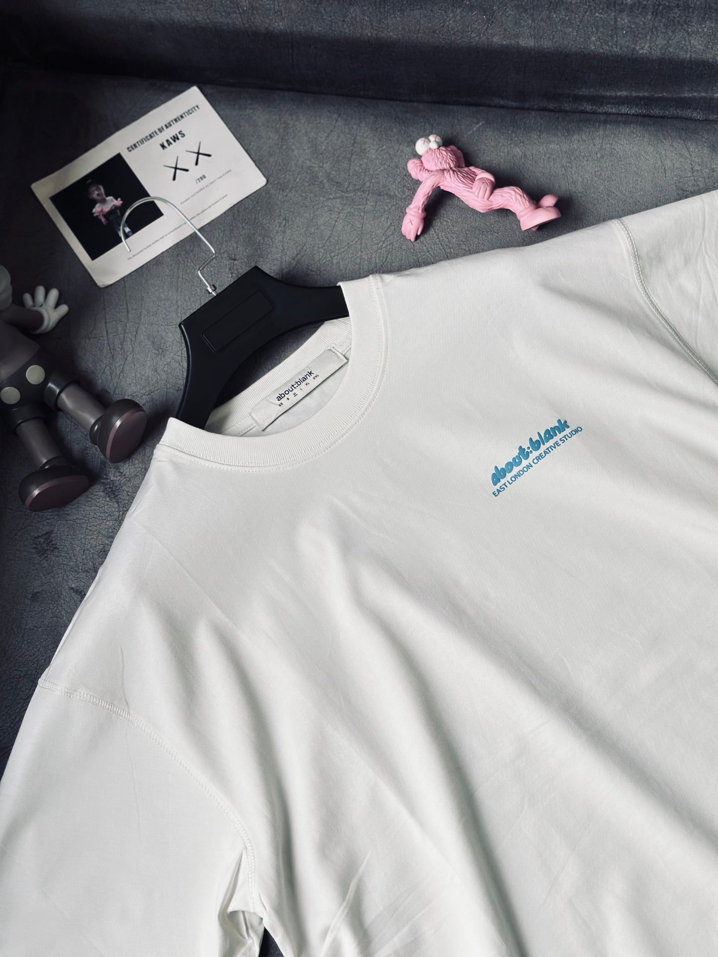 CAMISETA OVERSIZE ABO BLANCA CREATIVE STUDIO