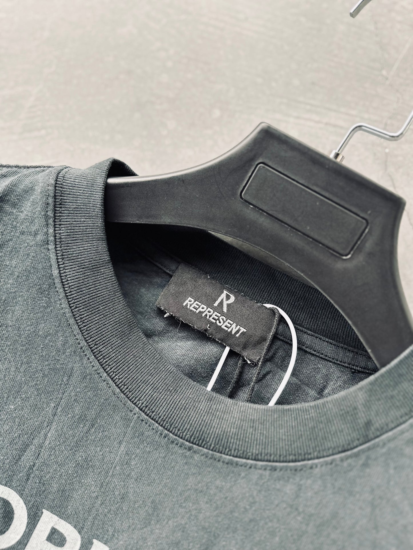 CAMISETA OVERSIZE REP GRIS HORIZONS
