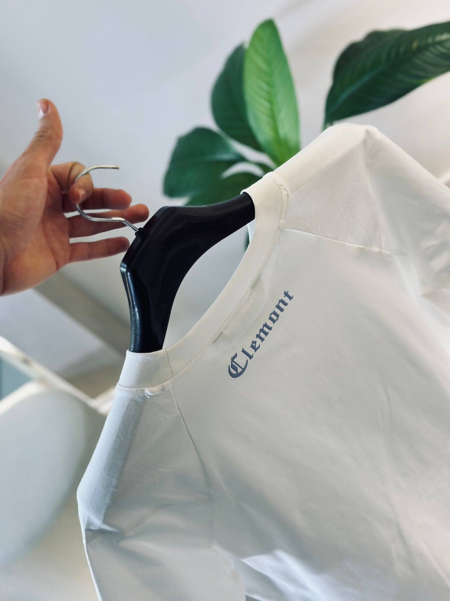 CAMISETA SLIM CLE BLANCA "C" AZUL