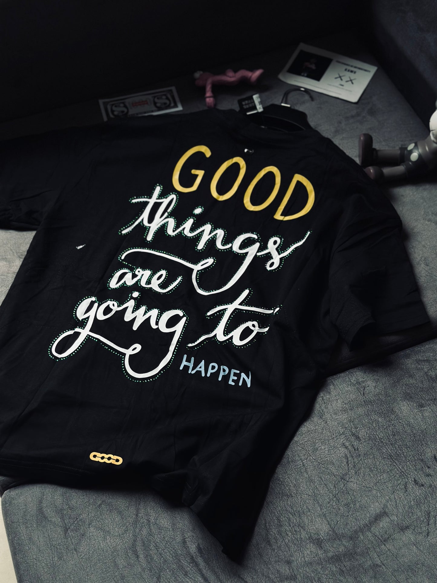 CAMISETA OVERSIZE GOO NEGRA PIEDRAS PLAYA