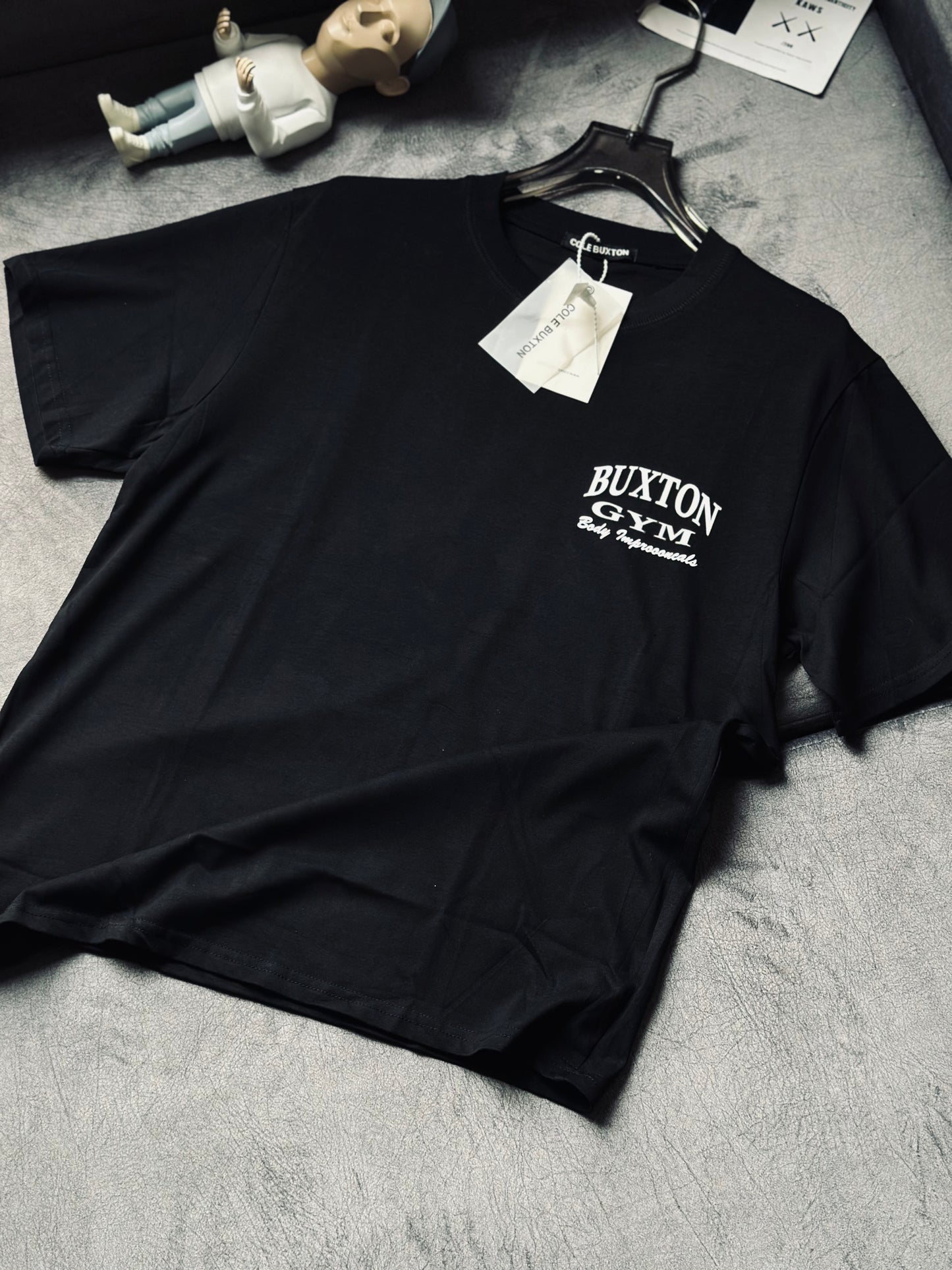 CAMISETA OVERSIZE COL NEGRA BÁSICA