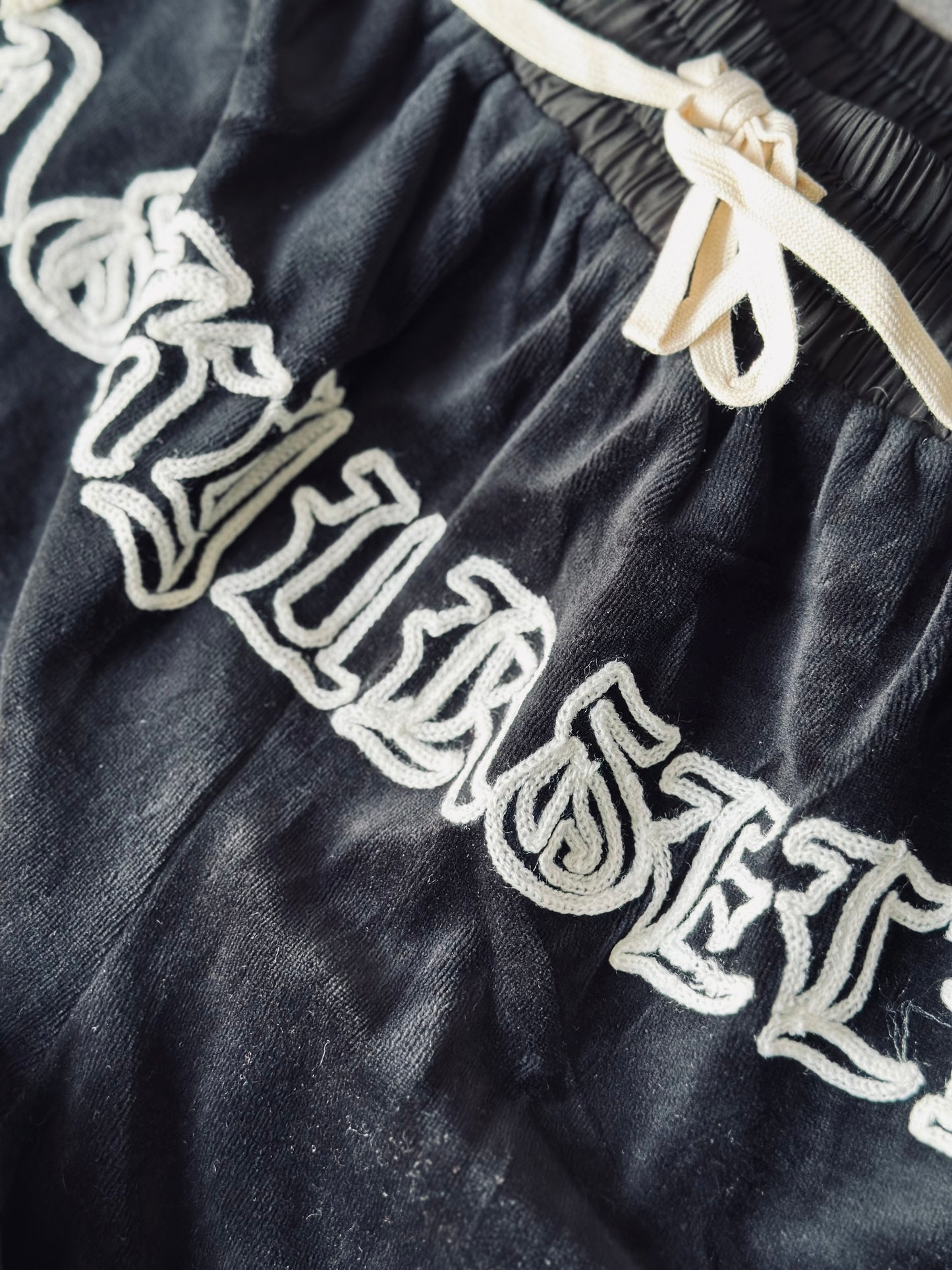 PANTALONETA ASK NEGRA GAMUSA