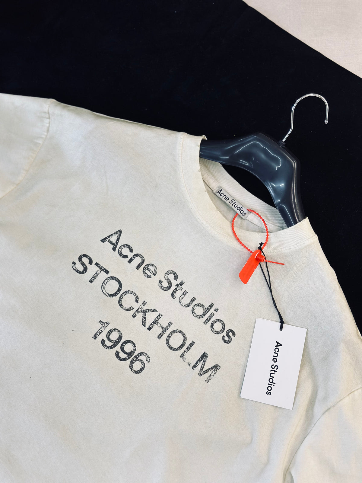 CAMISETA OVERSIZE ACN CREMA DESGASTE 1996