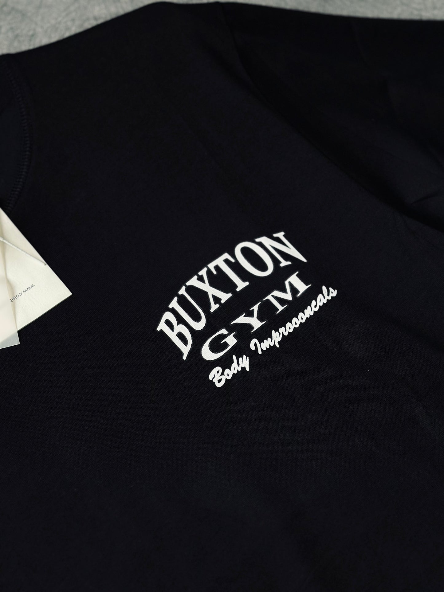 CAMISETA OVERSIZE COL NEGRA BÁSICA