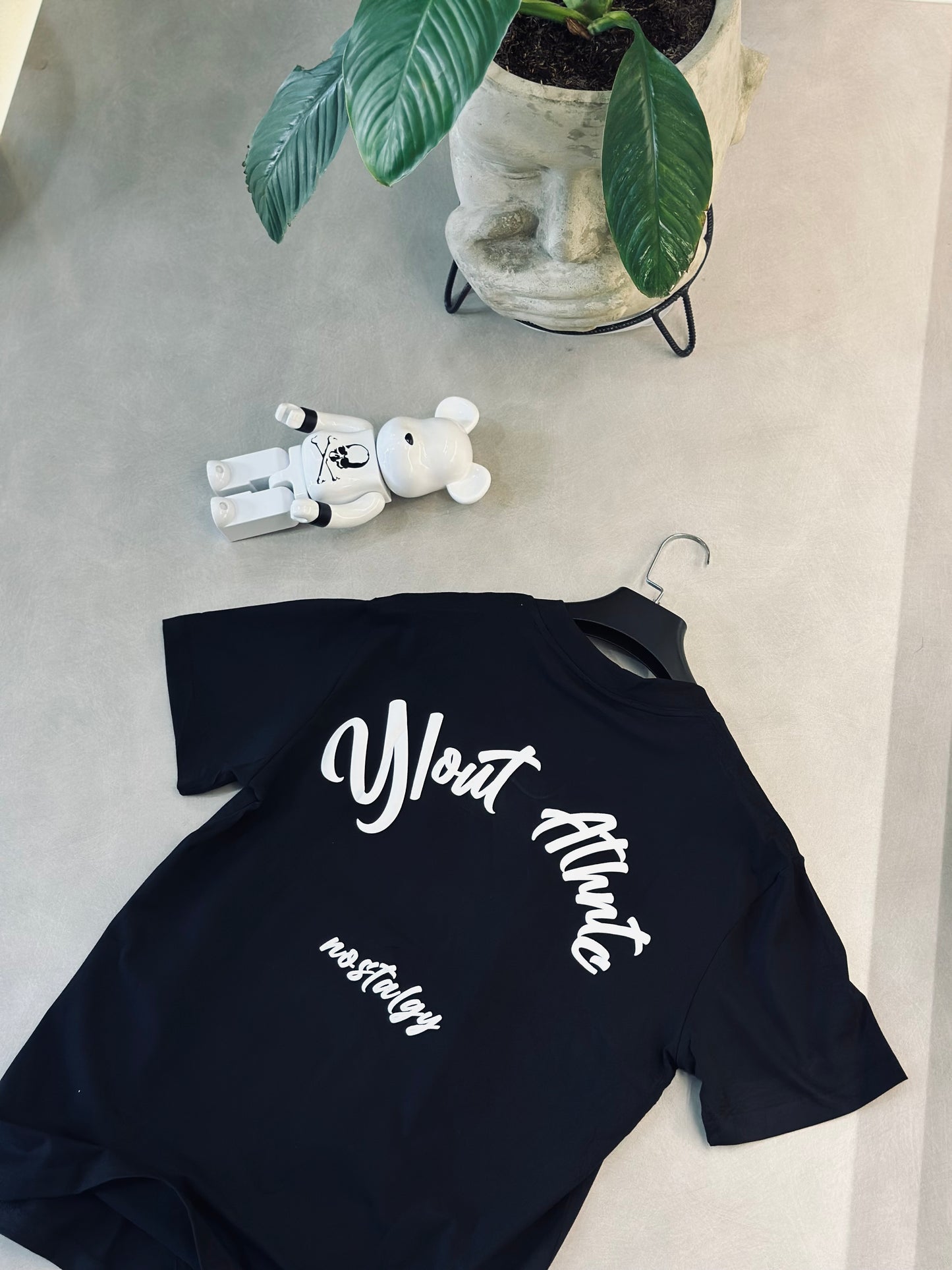 CAMISETA SLIM YOU NEGRA PERSONAS TEJIDO