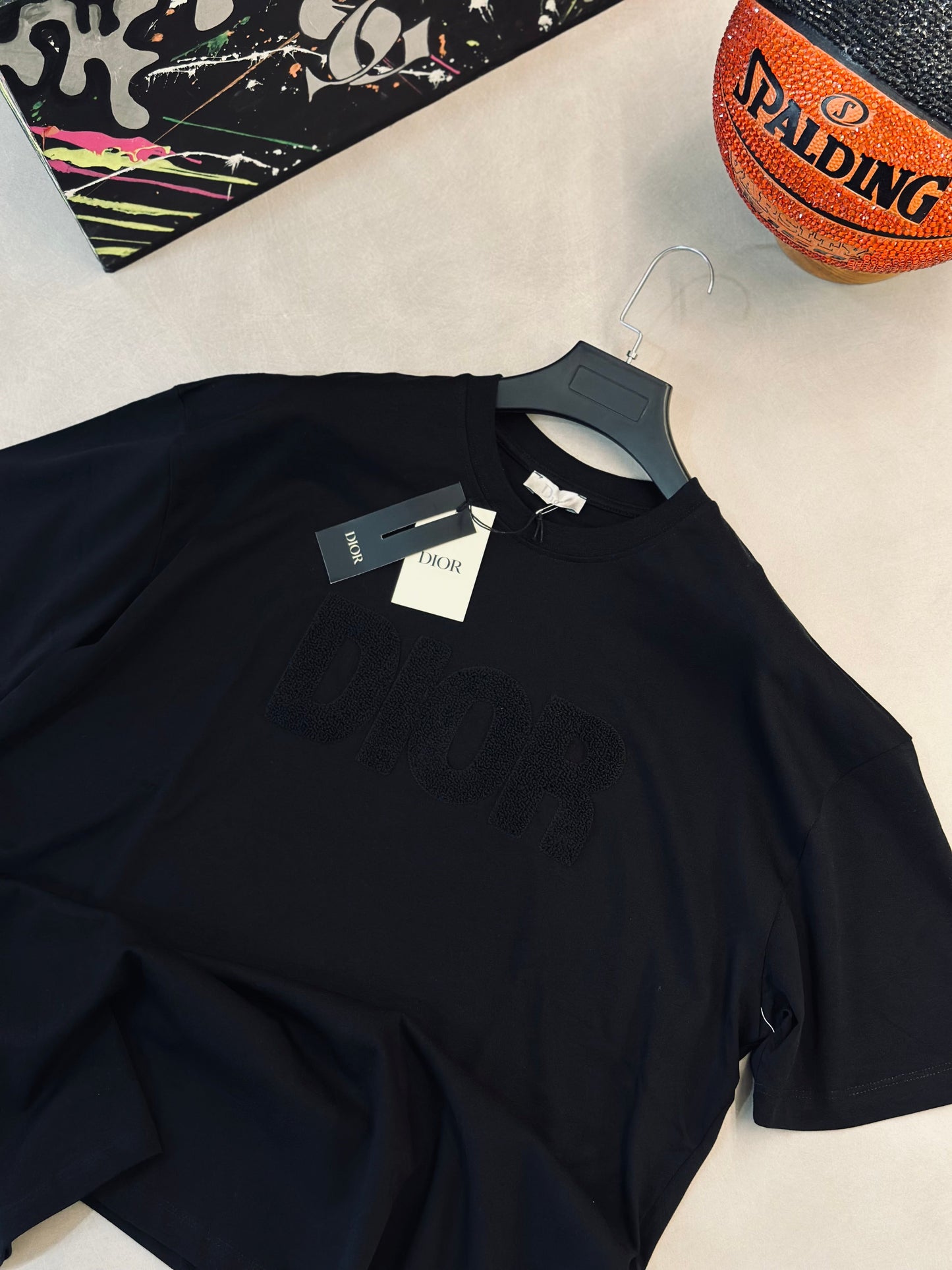 CAMISETA OVERSIZE DIO NEGRA GAMUSA DELANT