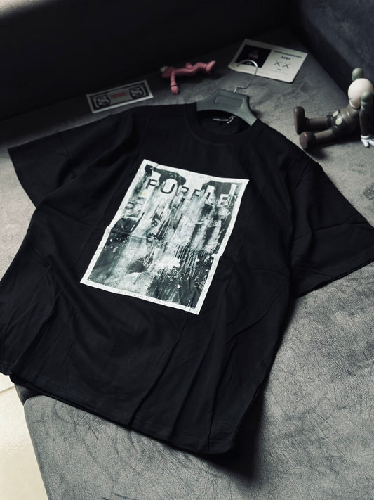 CAMISETA OVERSIZE PUR NEGRA ROSTRO CASCADA