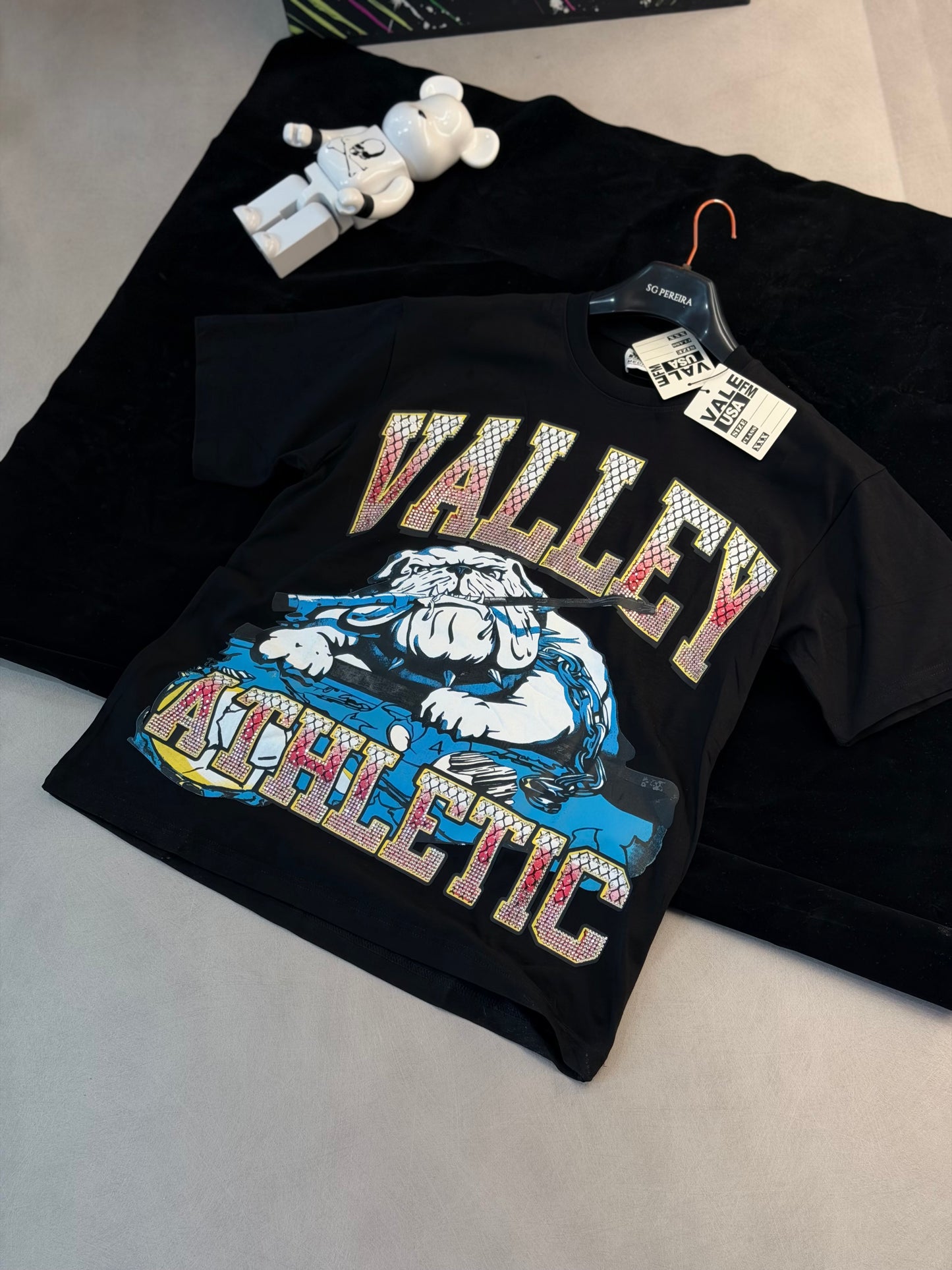 CAMISETA OVERSIZE VAL NEGRA BULLDOG