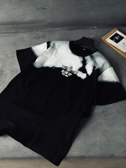 CAMISETA SLIM BLO NEGRA DEGRADADO BLANCO