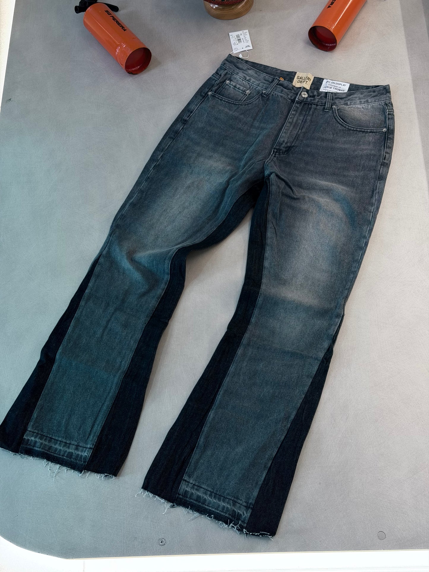 JEAN AZUL GAL CUERINA DETALLE