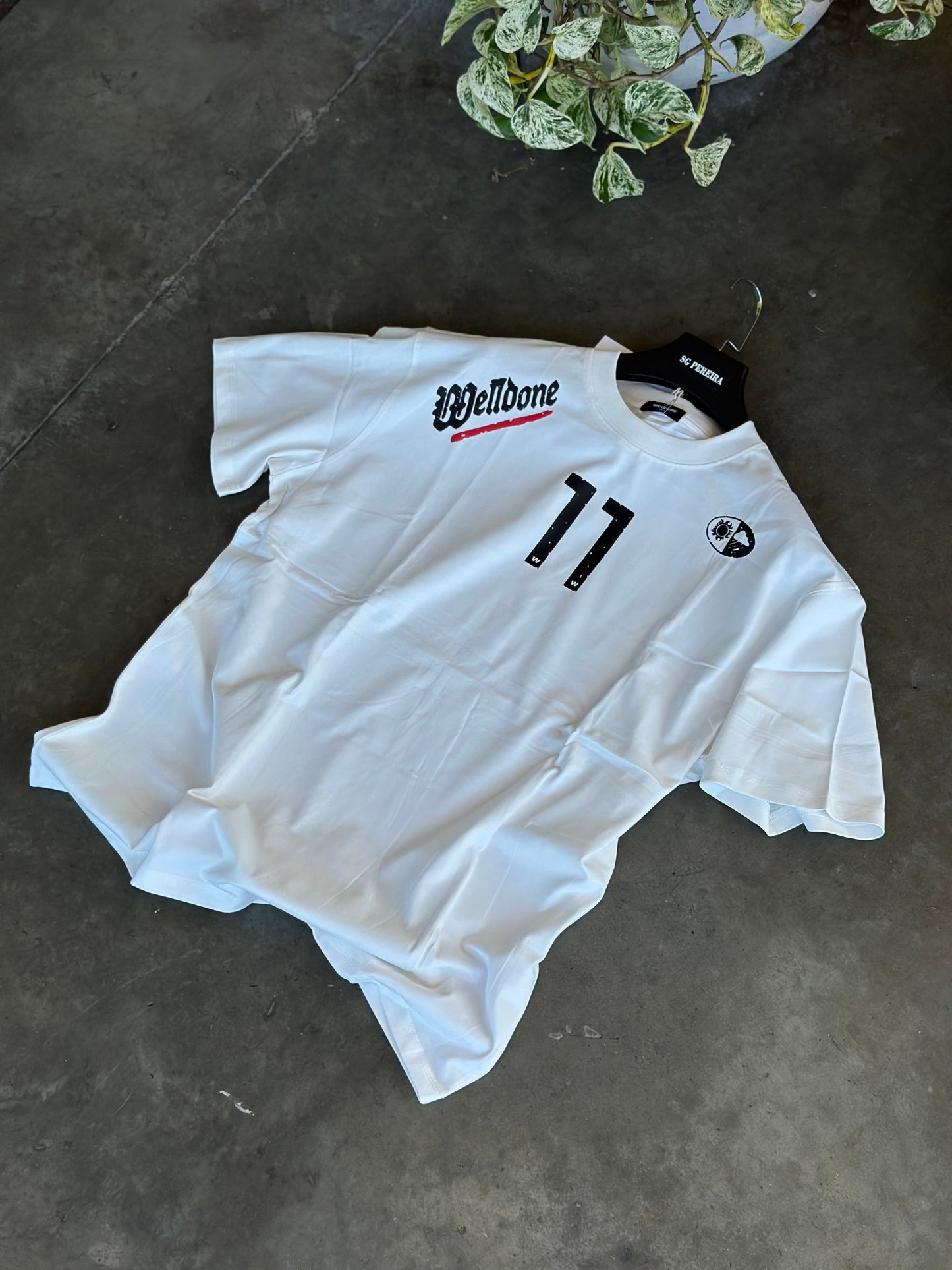 CAMISETA OVERSIZE WEI BLANCA 11 FRONTAL