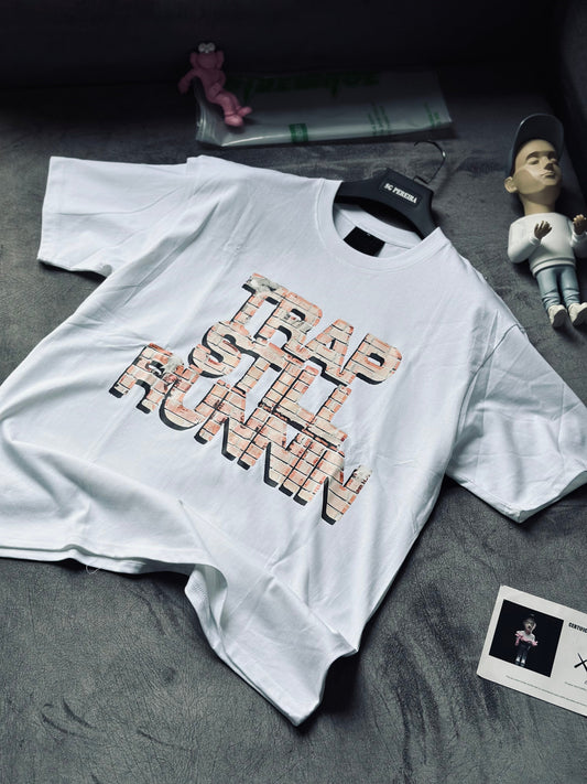 CAMISETA OVERSIZE SYN BLANCA TRAP STILL