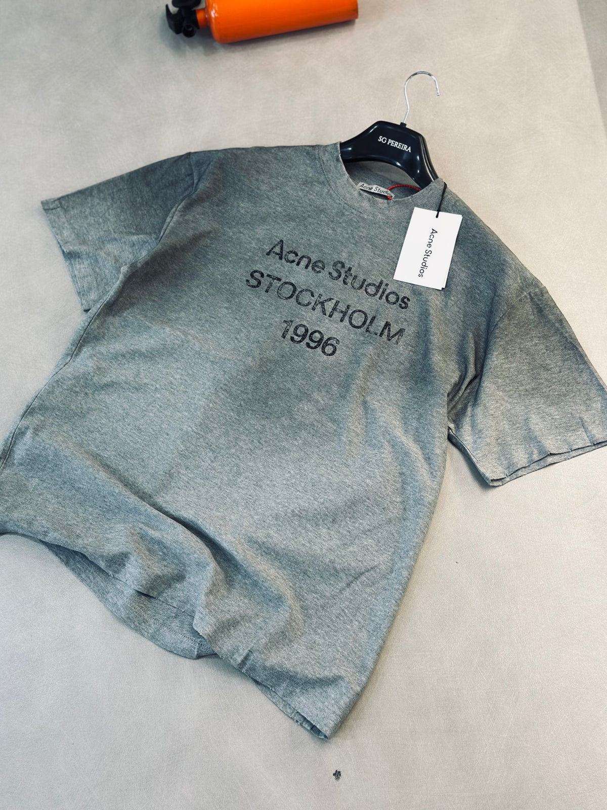 CAMISETA OVERSIZE ACN GRIS CLARO DESGASTE 1996