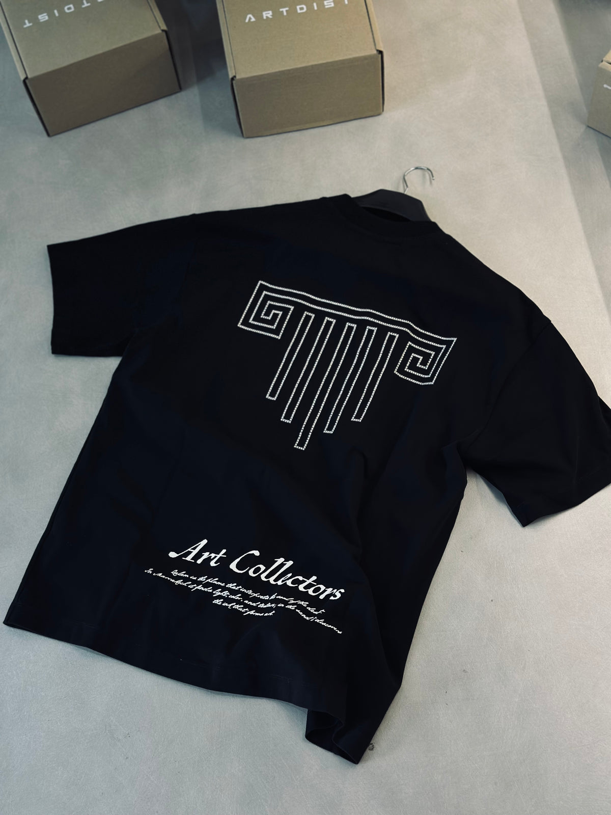 CAMISETA ARTD NEGRA TRACE