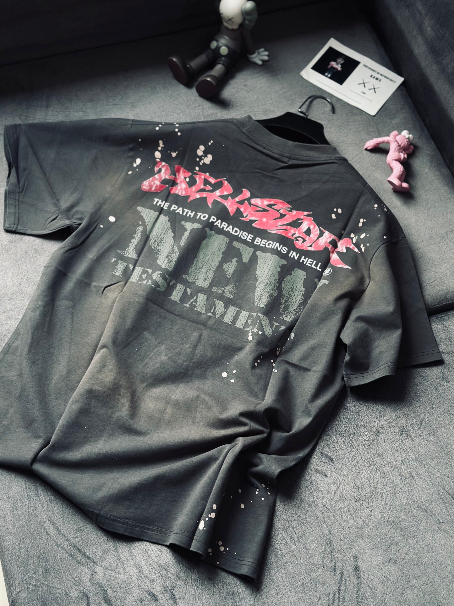 CAMISETA OVERSIZE HEL GRIS ROSTRO NARANJA