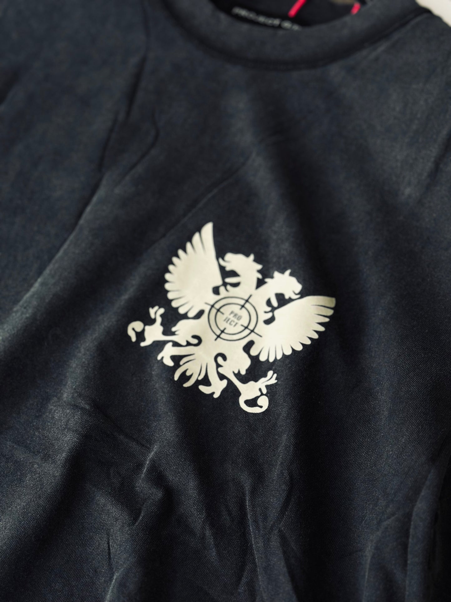 CAMISETA OVERSIZE PRO NEGRA ESCUDO