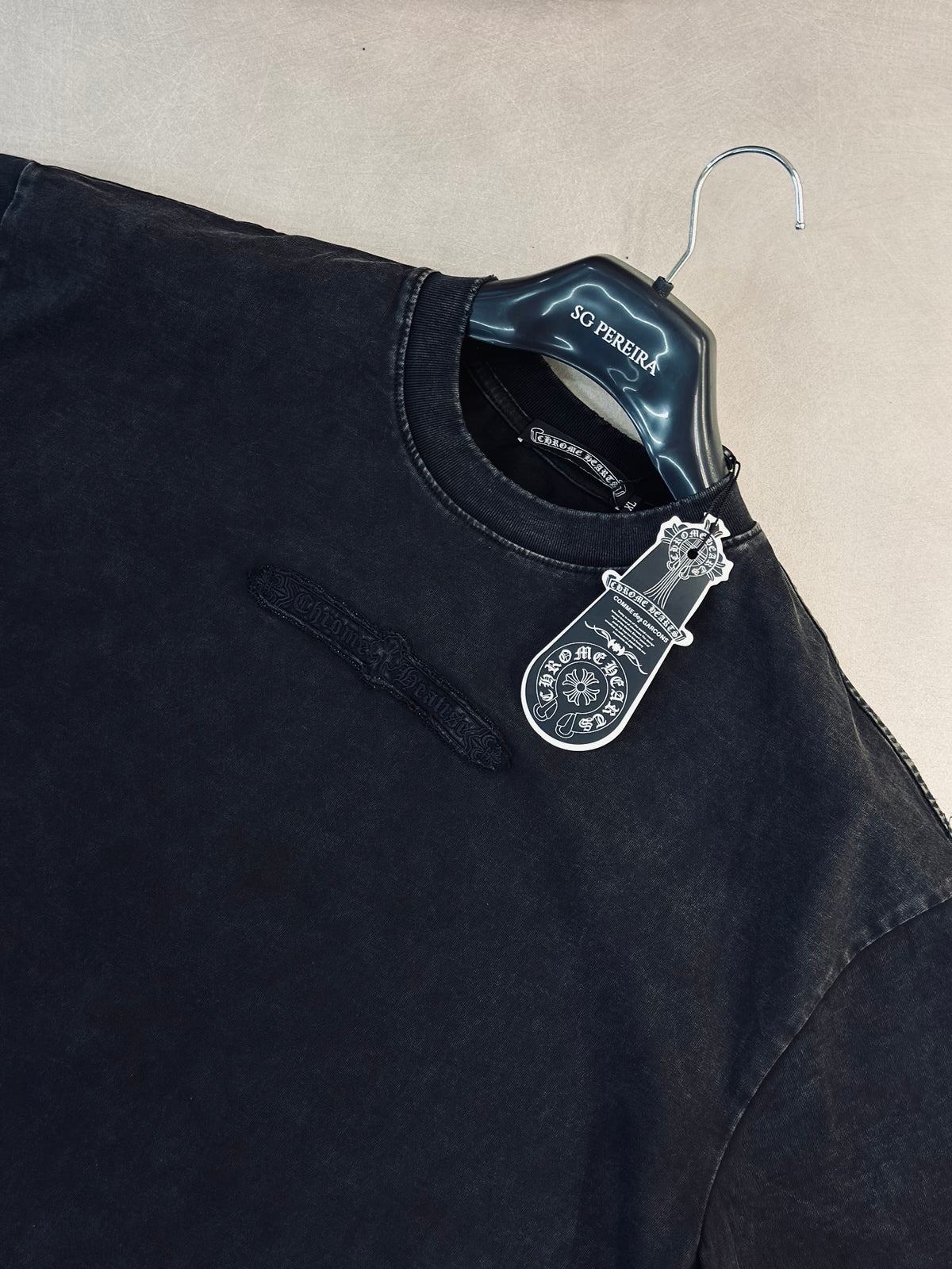 CAMISETA OVERSIZE CHR GRIS OSCURO TEJIDO GRIS OSCU