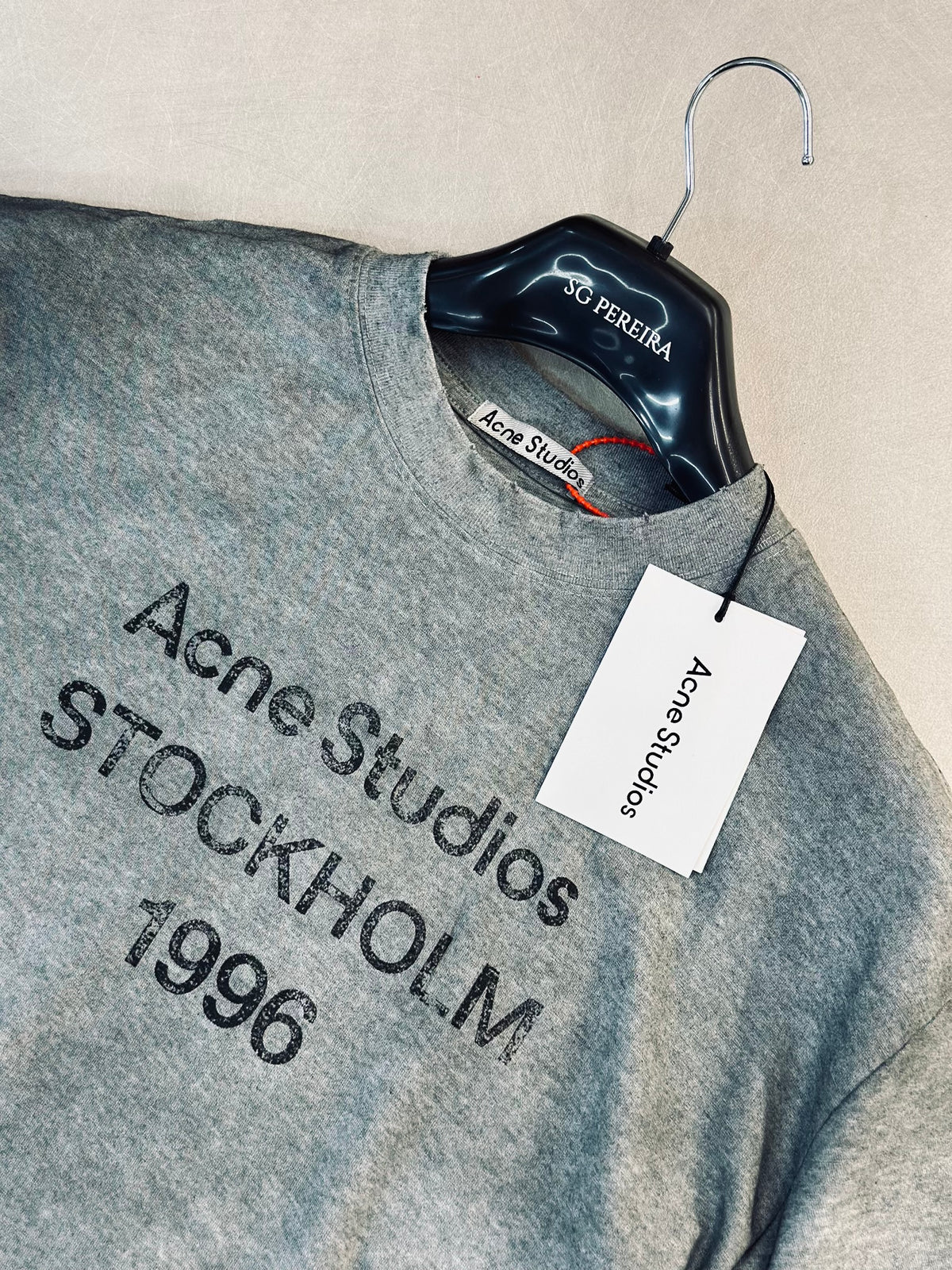CAMISETA OVERSIZE ACN GRIS CLARO DESGASTE 1996