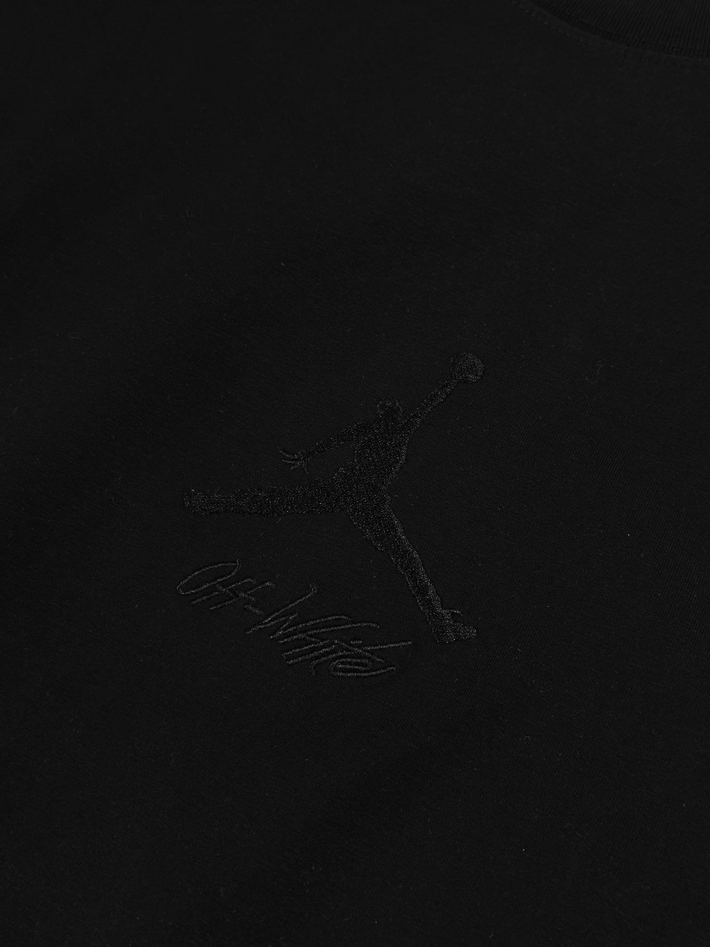 CAMISETA OVERSIZE OFF NEGRA JORDAN OFF FRONTAL