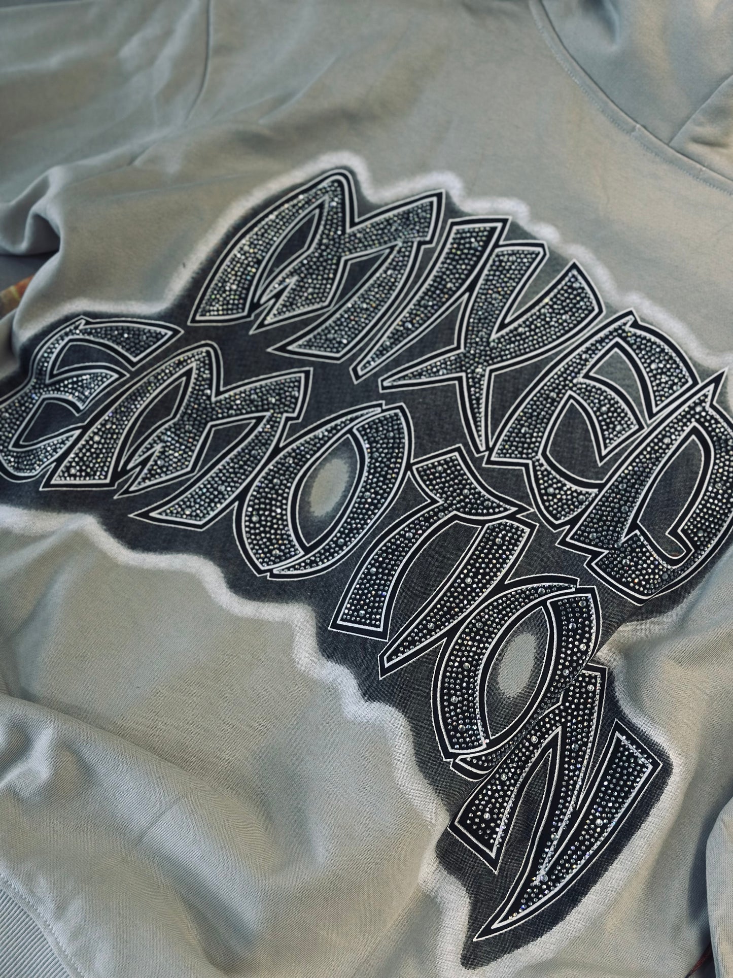 CHAQUETA EMO GRIS RHINESTONE NIÑO PATINETA