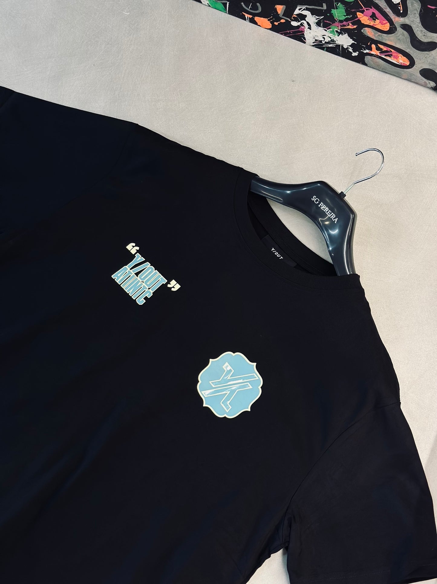 CAMISETA SLIM YOU NEGRA LOGO AZUL