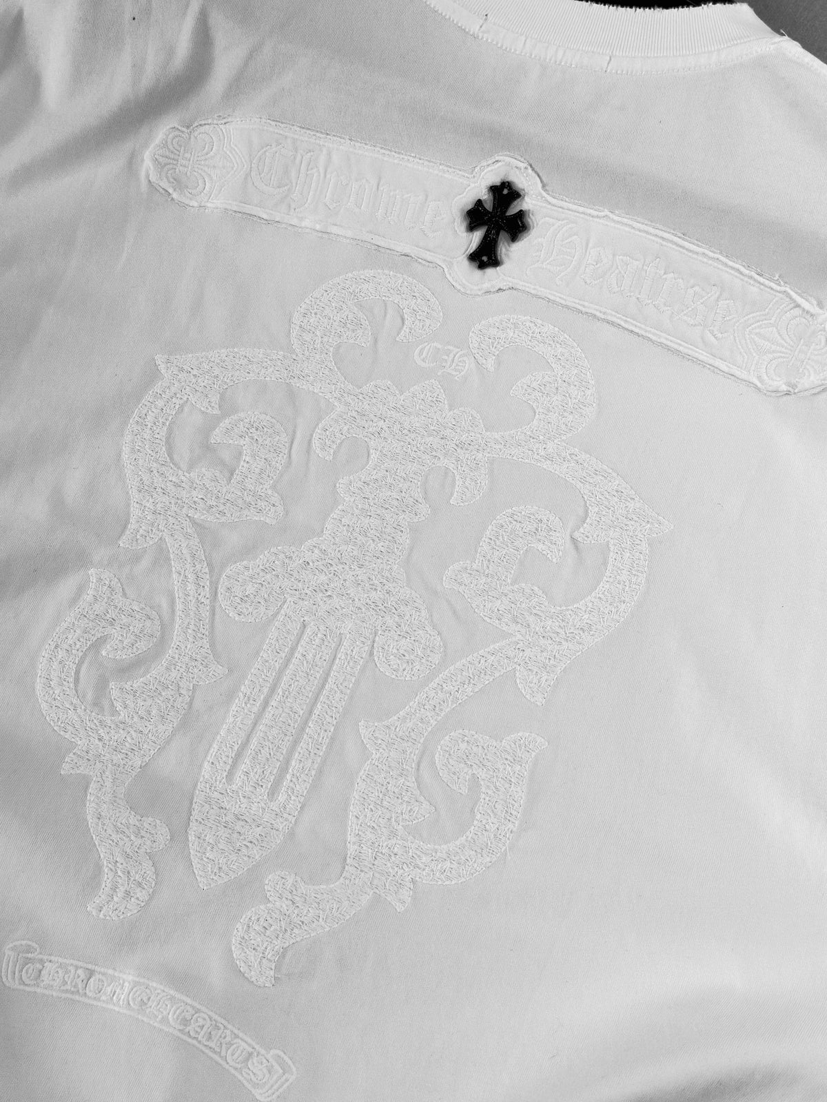 CAMISETA OVERSIZE CHR BLANCA TEJIDO BLANCO