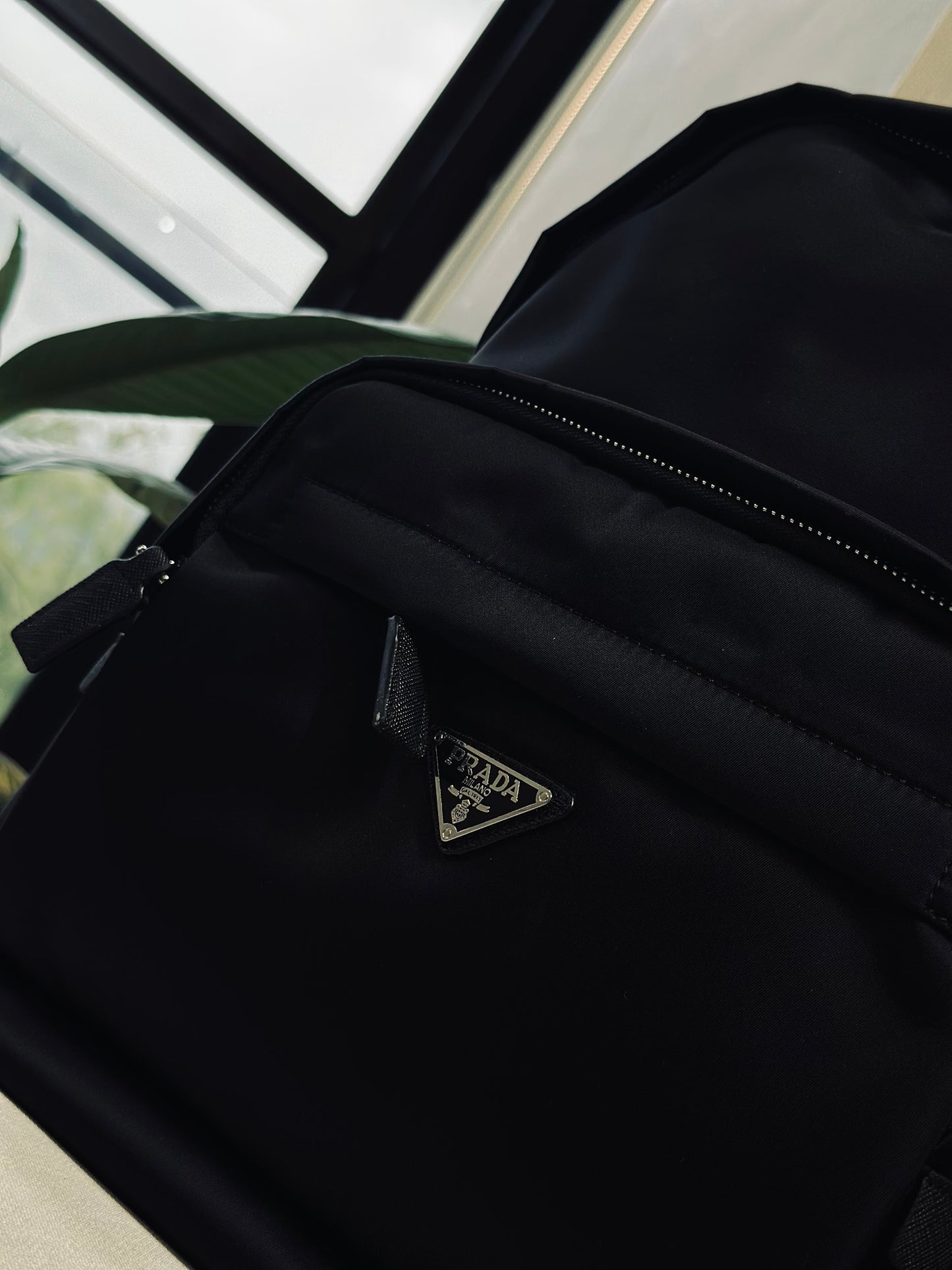 BOLSO PRA NEGRO CLASICO PLACA