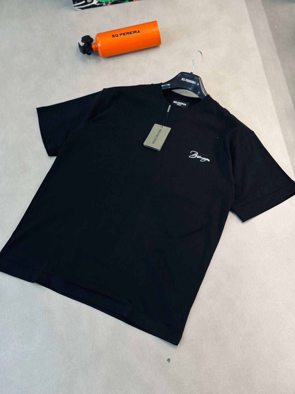 CAMISETA OVERSIZE BAL NEGRA BAL BLANCO