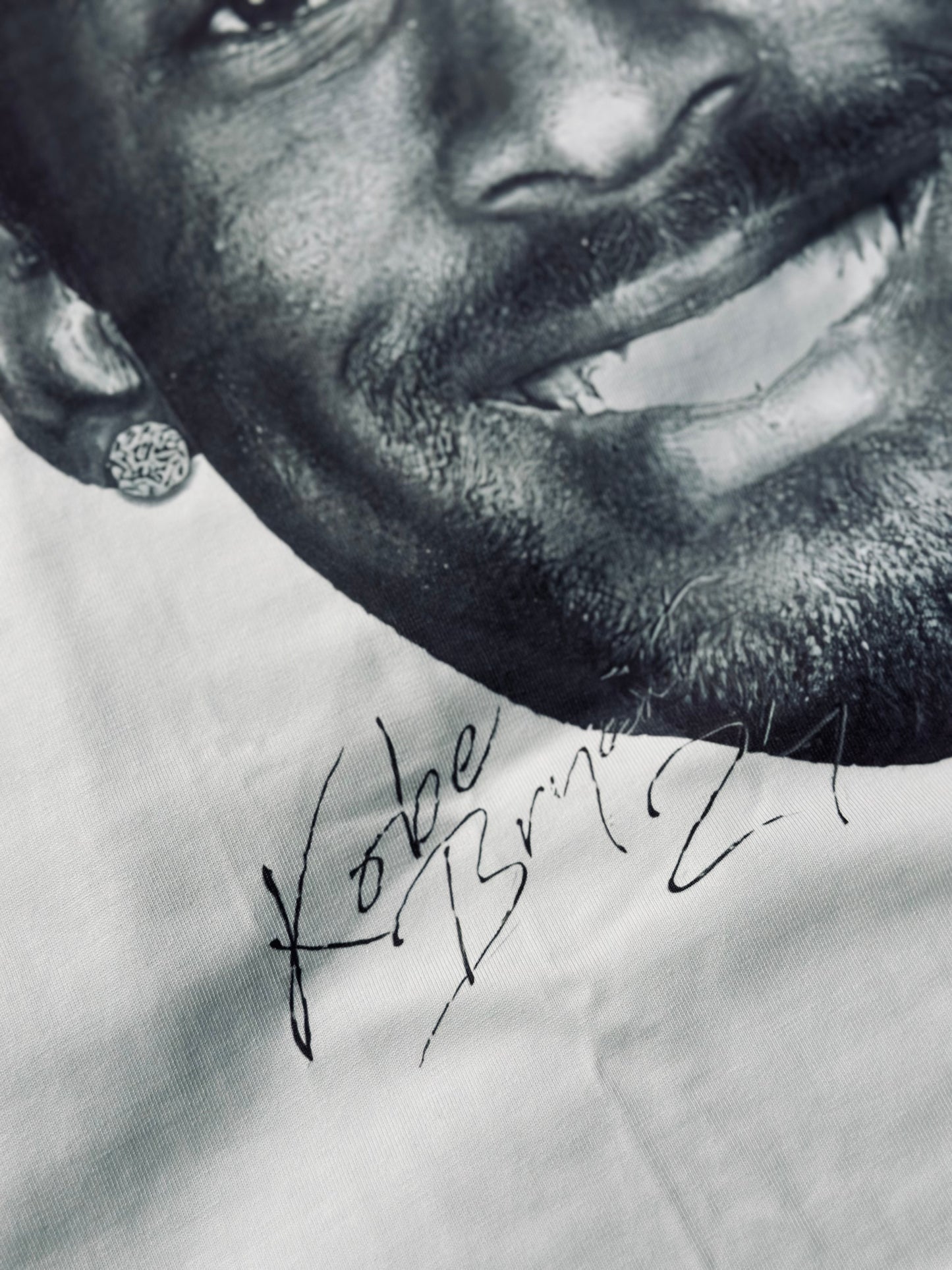 CAMISETA OVERSIZE SAI BLANCA KOBE BRYANT