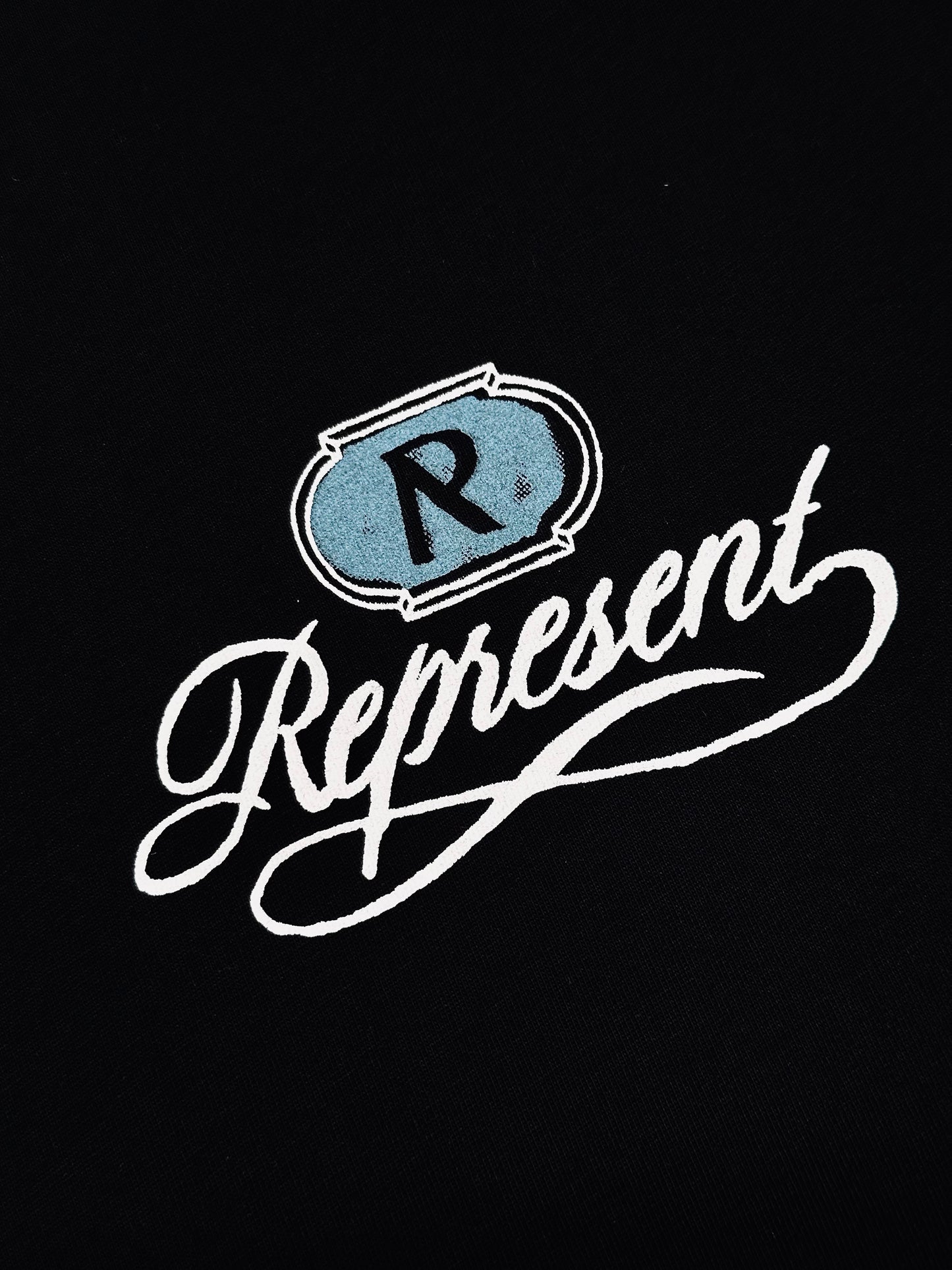 CAMISETA OVERSIZE REP NEGRA "R" AZUL