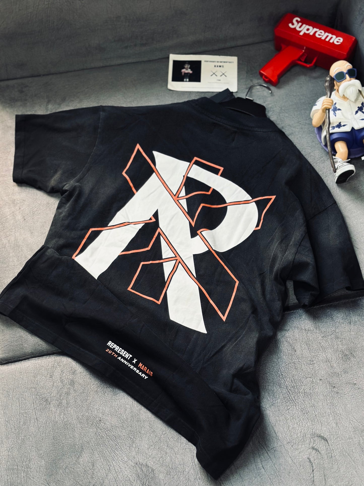 CAMISETA OVERSIZE REP NEGRA X NARANJA
