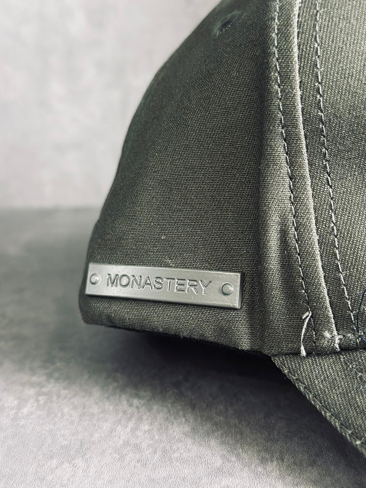 GORRA PREMIUM MON VERDE MILITAR MST NEGRO