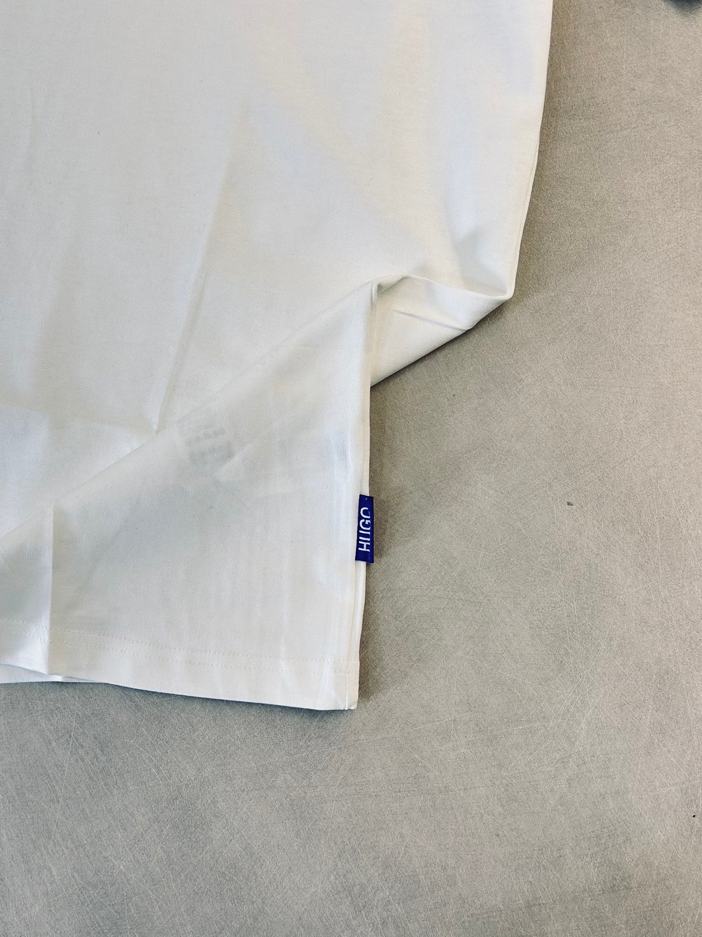 CAMISETA SLIM HUG BLANCA HUG 3COLORES