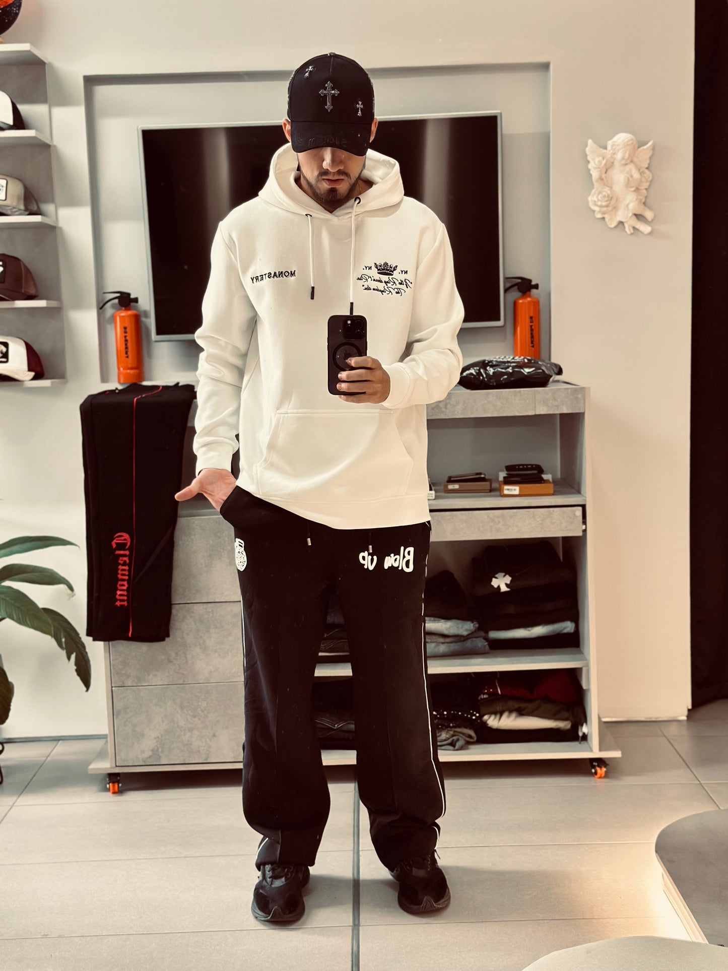 SUDADERA BLO NEGRA GRANADA BLANCA