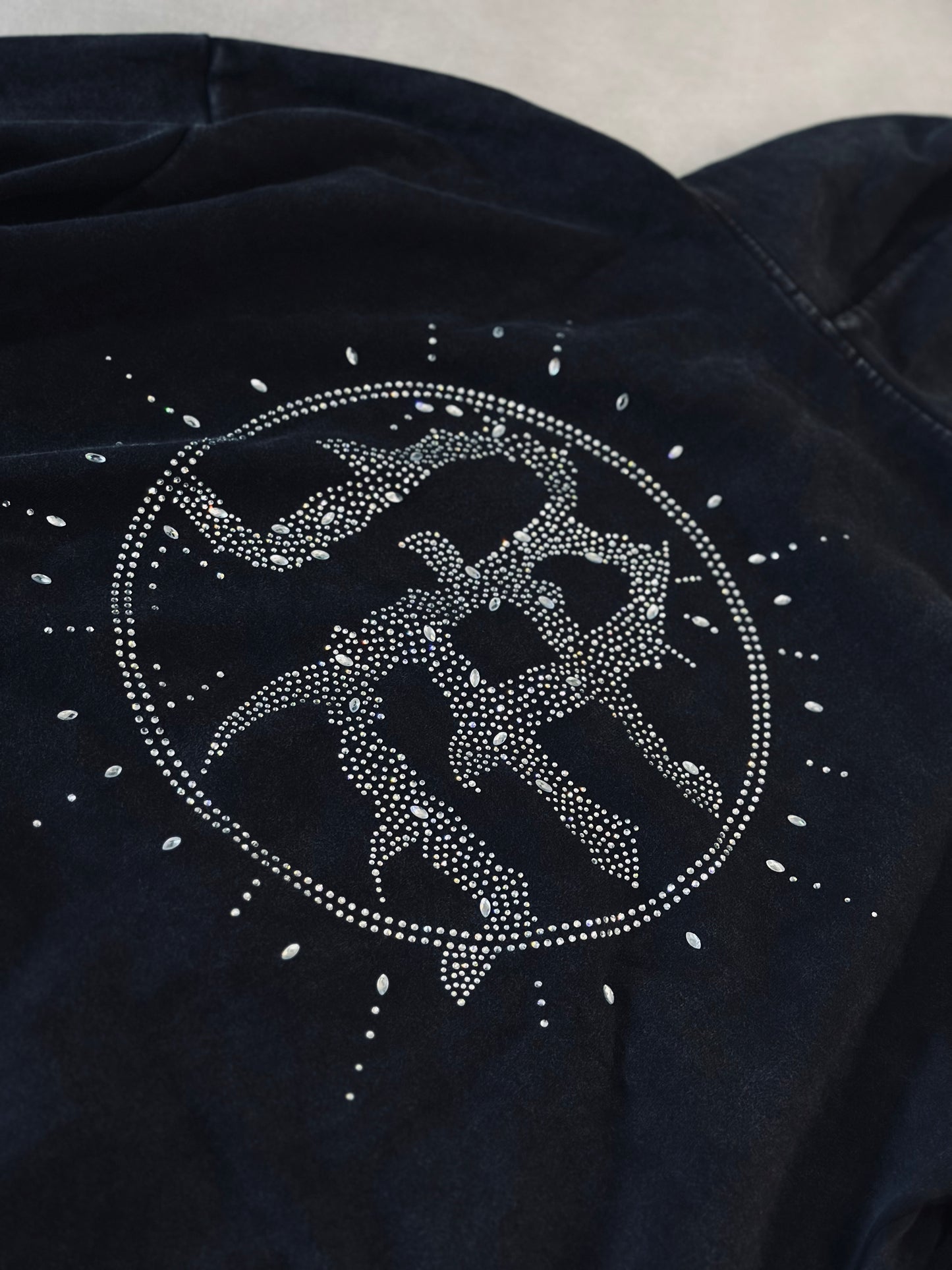 CHAQUETA EMO GRIS RHINESTONE SOL