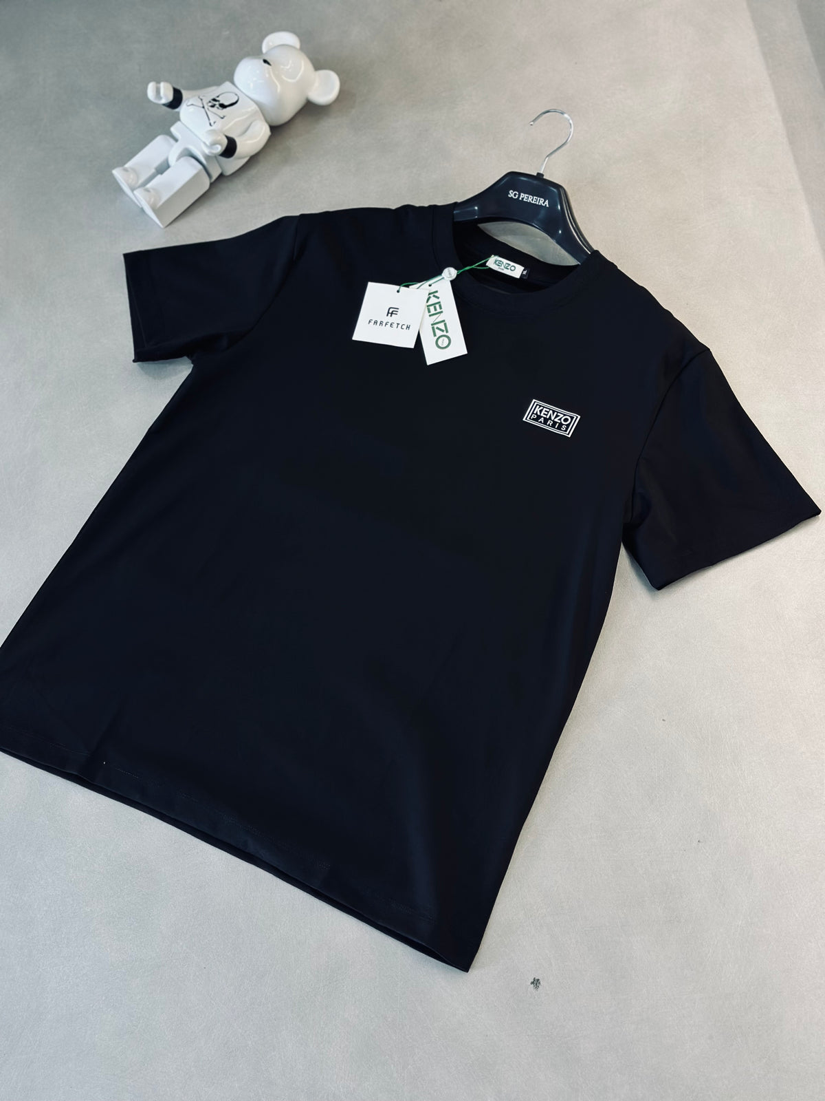 CAMISETA SLIM KEN NEGRA PLACA PARIS