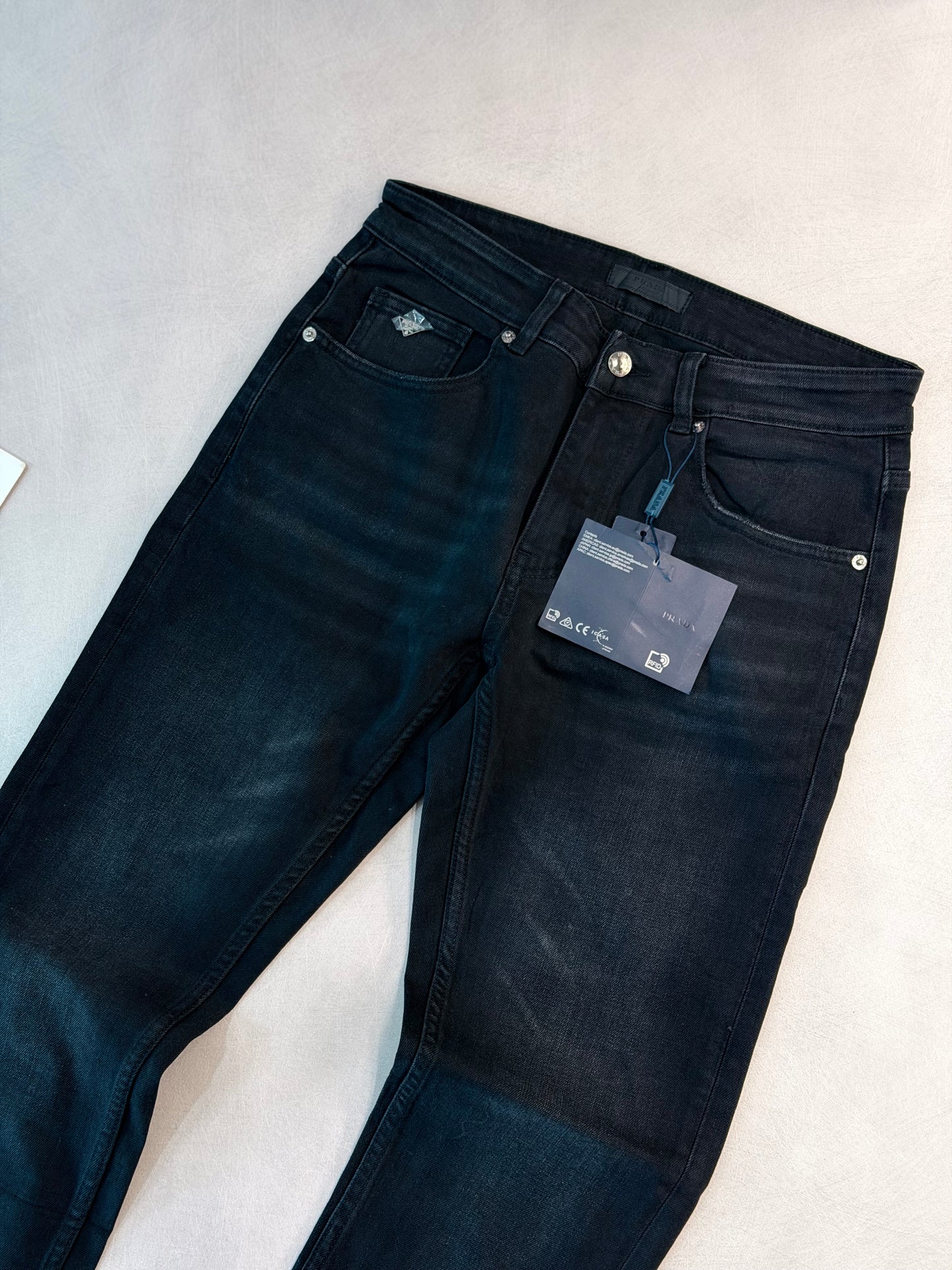 JEAN PRA NEGRO 677
