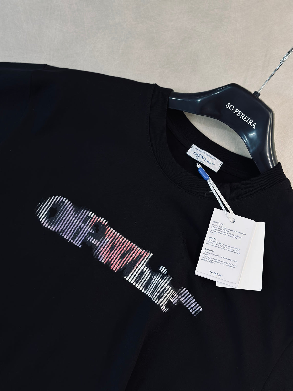 CAMISETA OVERSIZE OFF NEGRA DISTORSIÓN